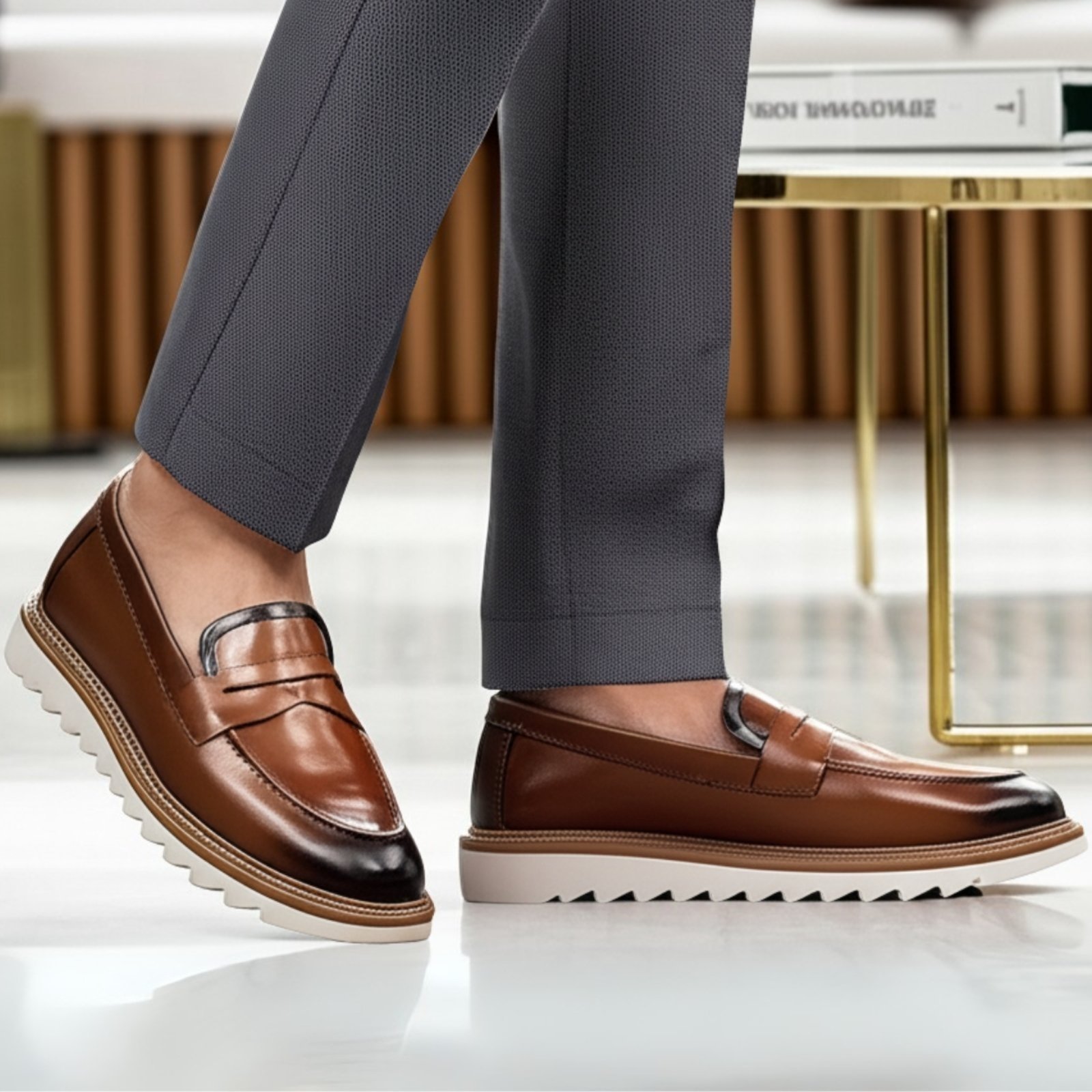 Mocassim Loafer Penny Masculino GuGi Social Confortável Com Sola Tratorada Caramelo