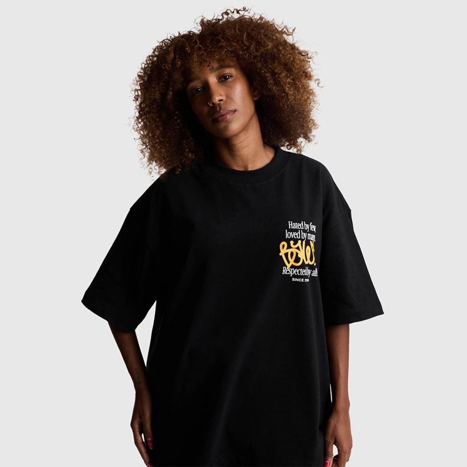 CAMISETA OVERSIZED LOVE & HATE Preto