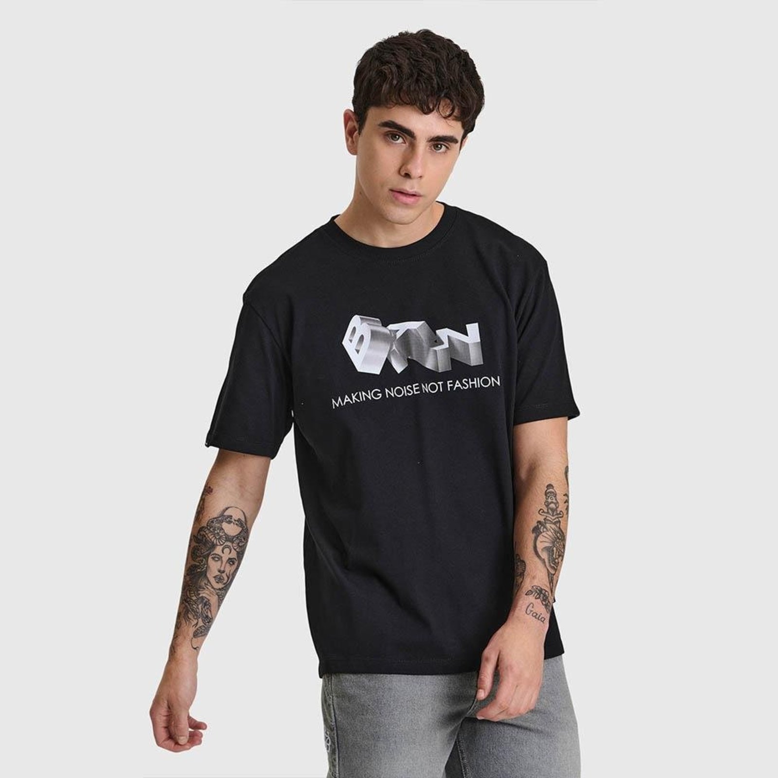 Camiseta Regular Baw Pyle Preto