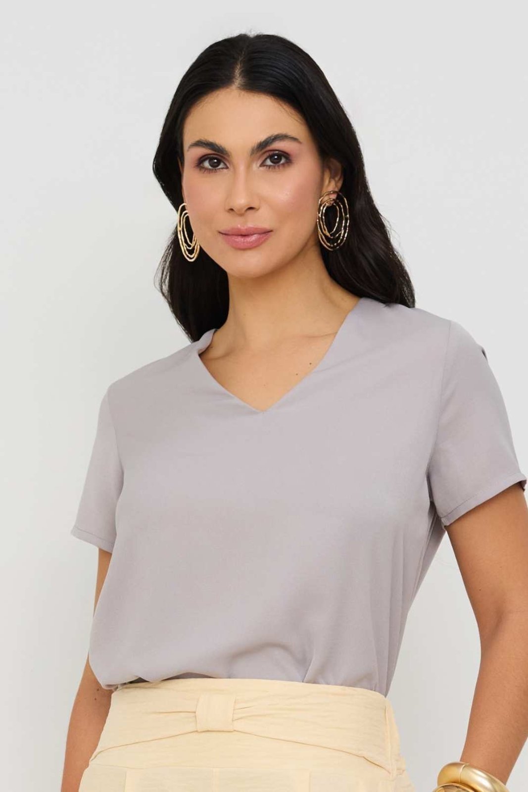 Blusa Vanibele Crepe Cinza