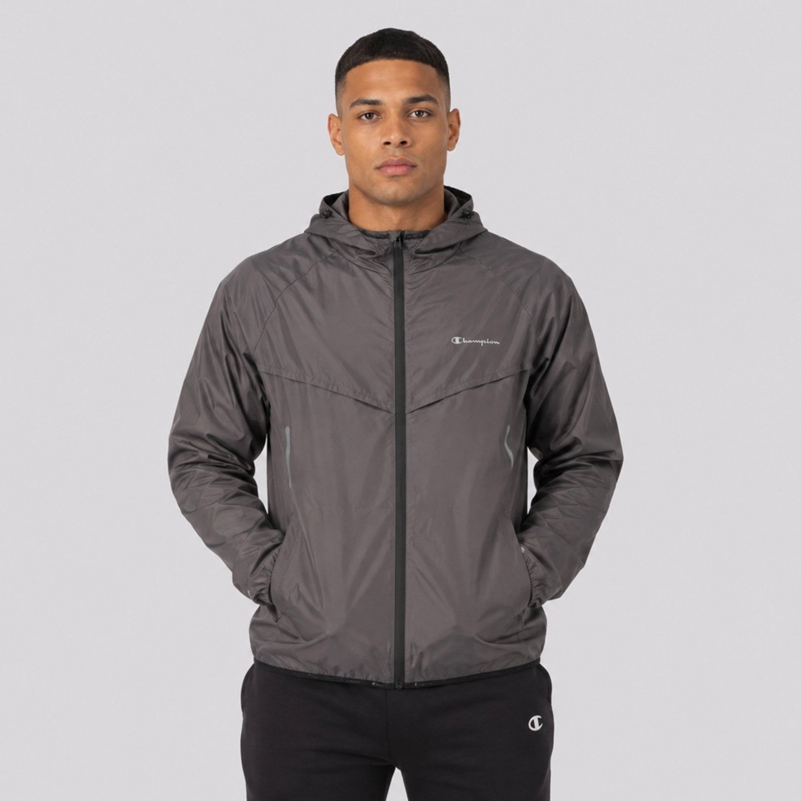 Jaqueta Corta Vento Champion Light Mini Script Cinza
