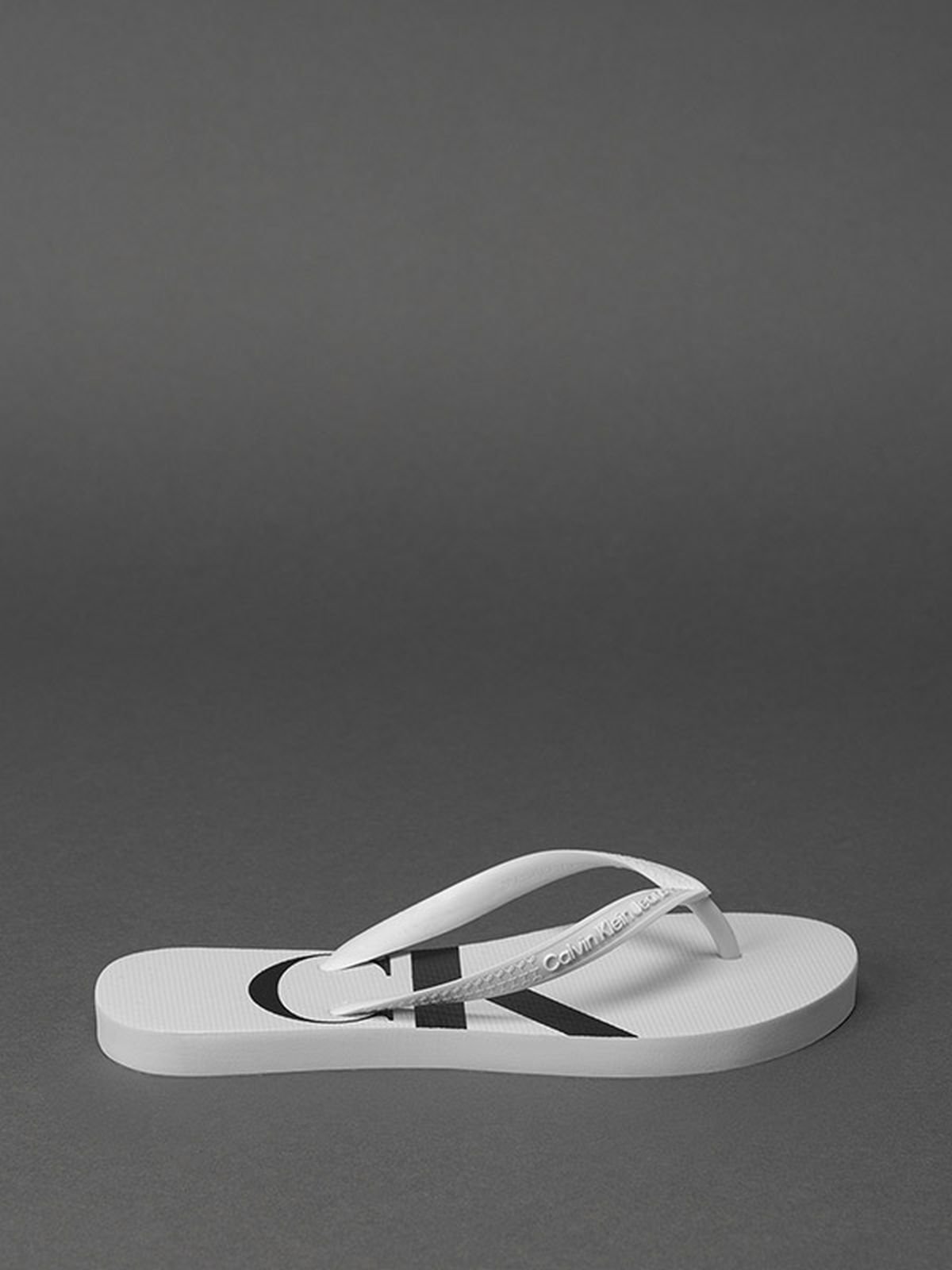 Infantil - Chinelo Menina Logo Corrido Calvin Klein Jeans - Branco 2 Calvin Klein Jeans