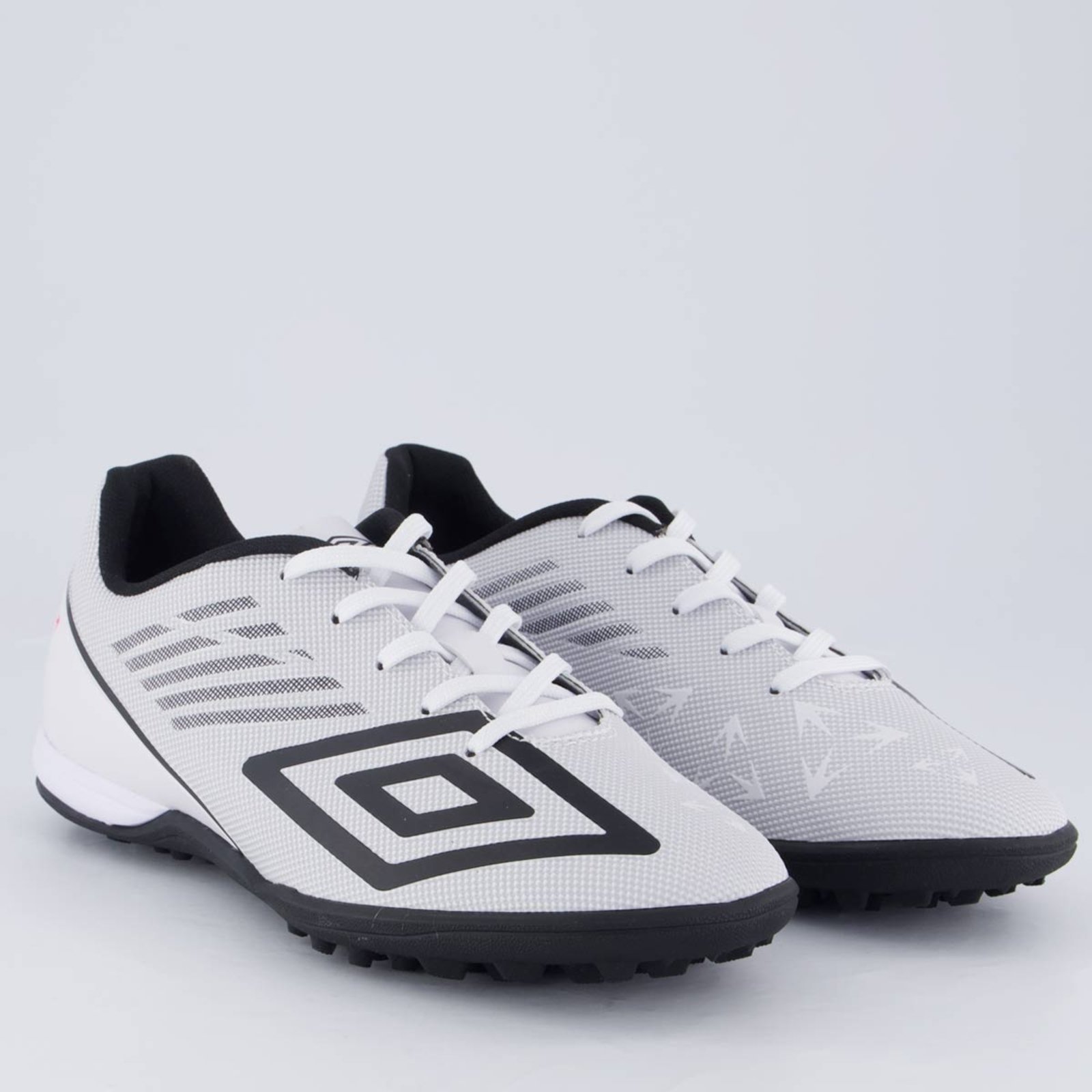 Vista 3 Chuteira Umbro Velocita Décimo Club Society Claro cinza Umbro cinza