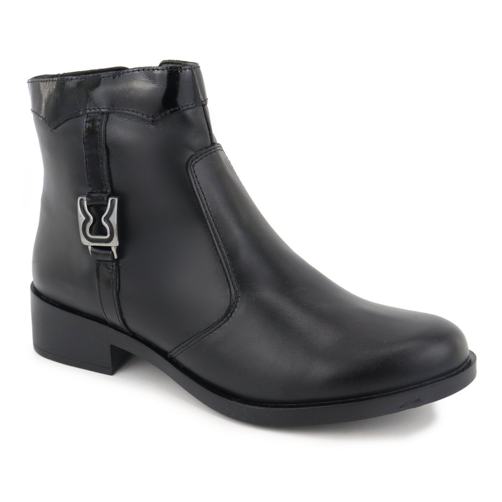 Bota Cano Baixo em Couro Preta Calce Fácil Detalhe Lateral Muito Confortavel Estilo Casual e Urbano