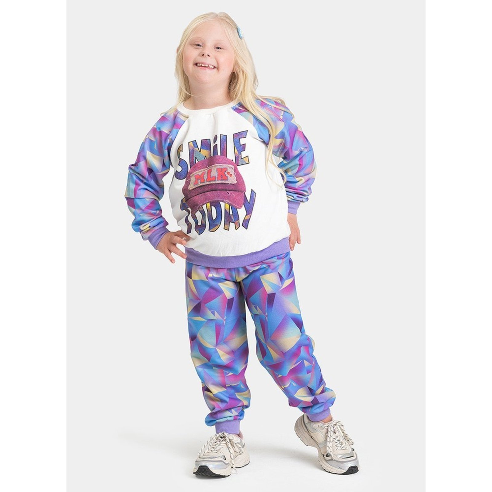Infantil - Conjunto Inverno Menina Natural Blusão Raglan e Calça em Moletom Holográfico