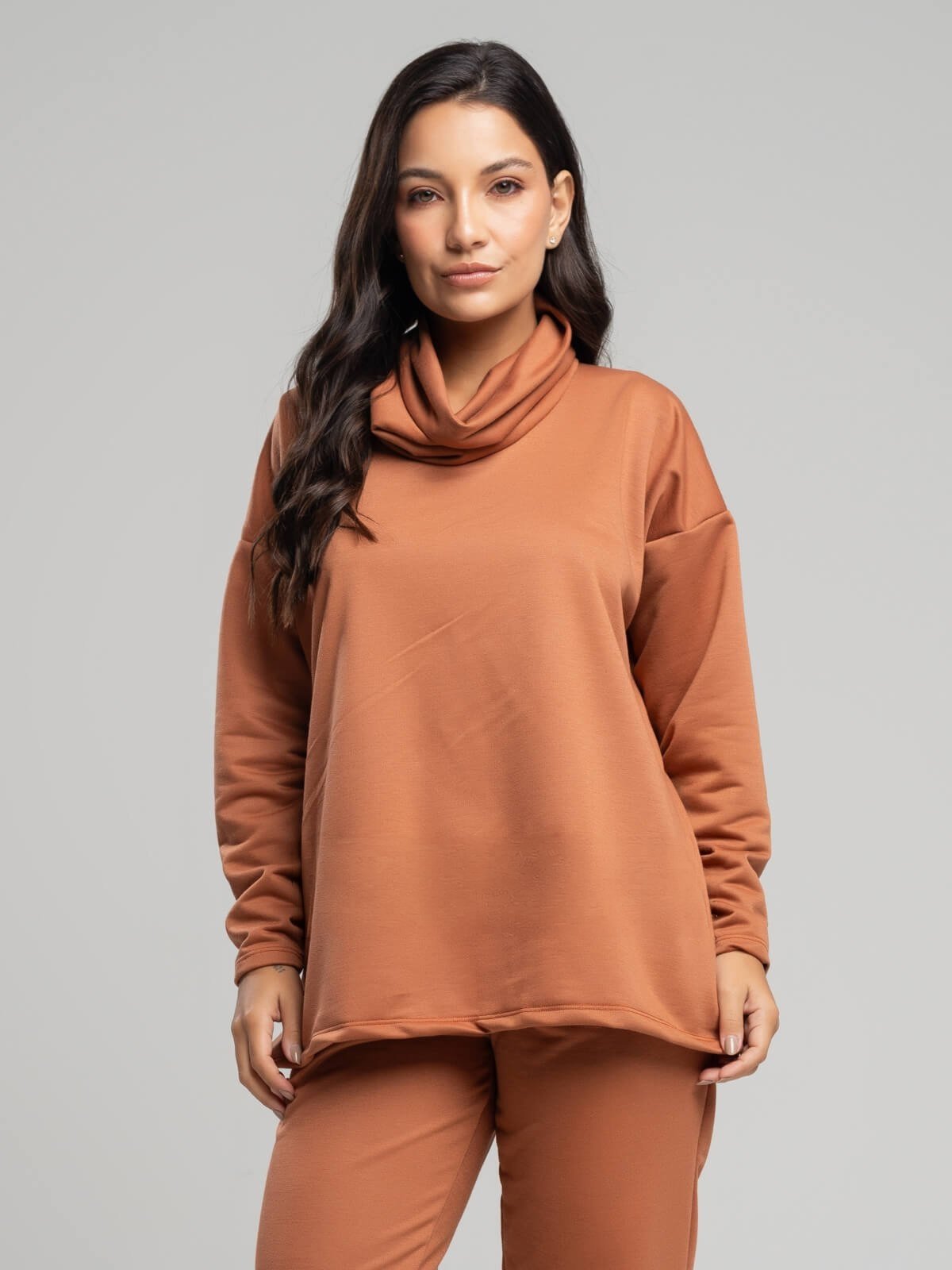 Casaco Oversized Moletinho Poncho Golão Vicbela Moda Casual Feminina Terracota