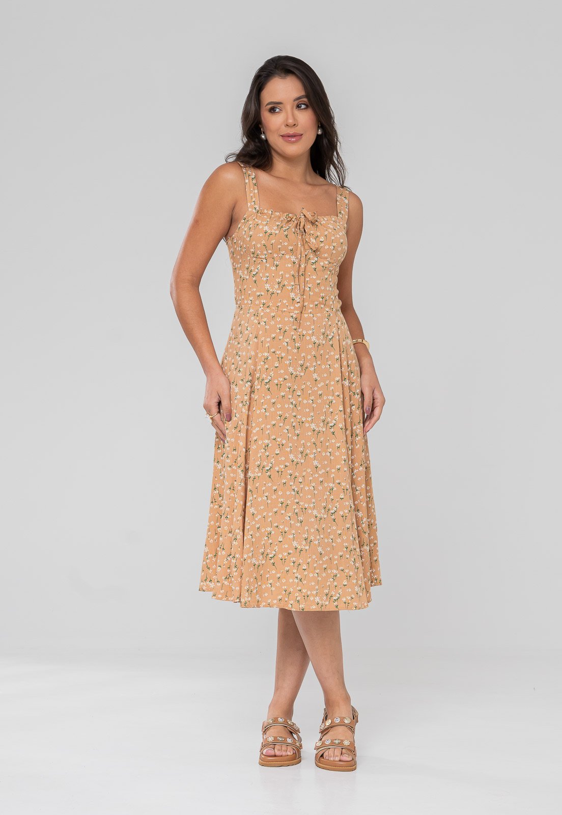 Vista 2 Vestido Aura Carlota Alças Floral preto Aura preto