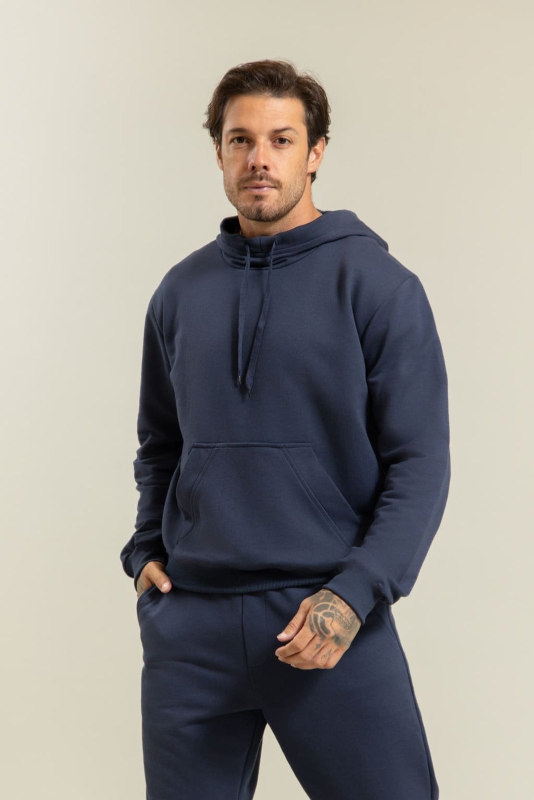 Blusa de Moletom Masculina Marinho com Capuz e Bolso Canguru Dialogo