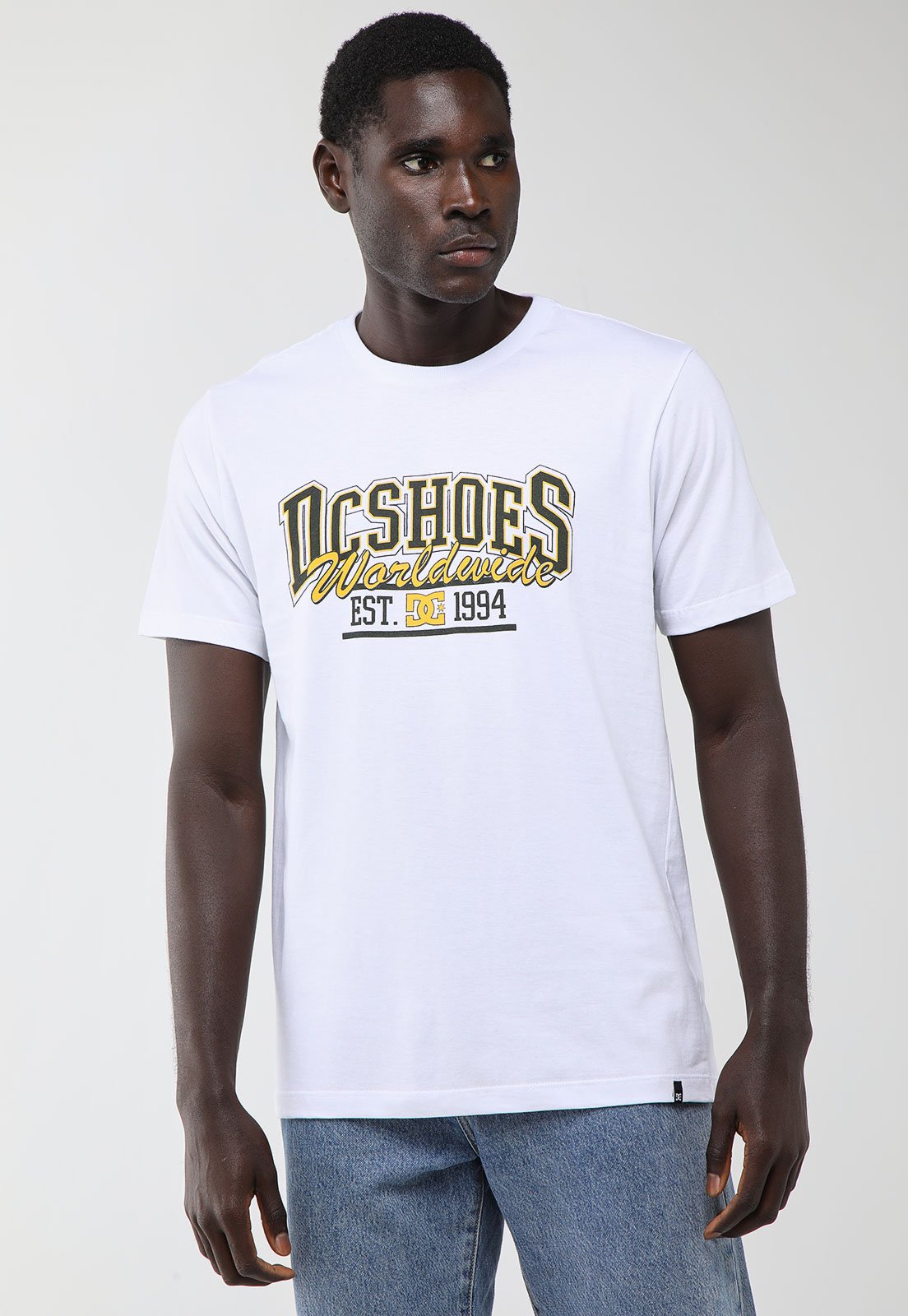 Camiseta Masculina DC Shoes Tailgate Branca