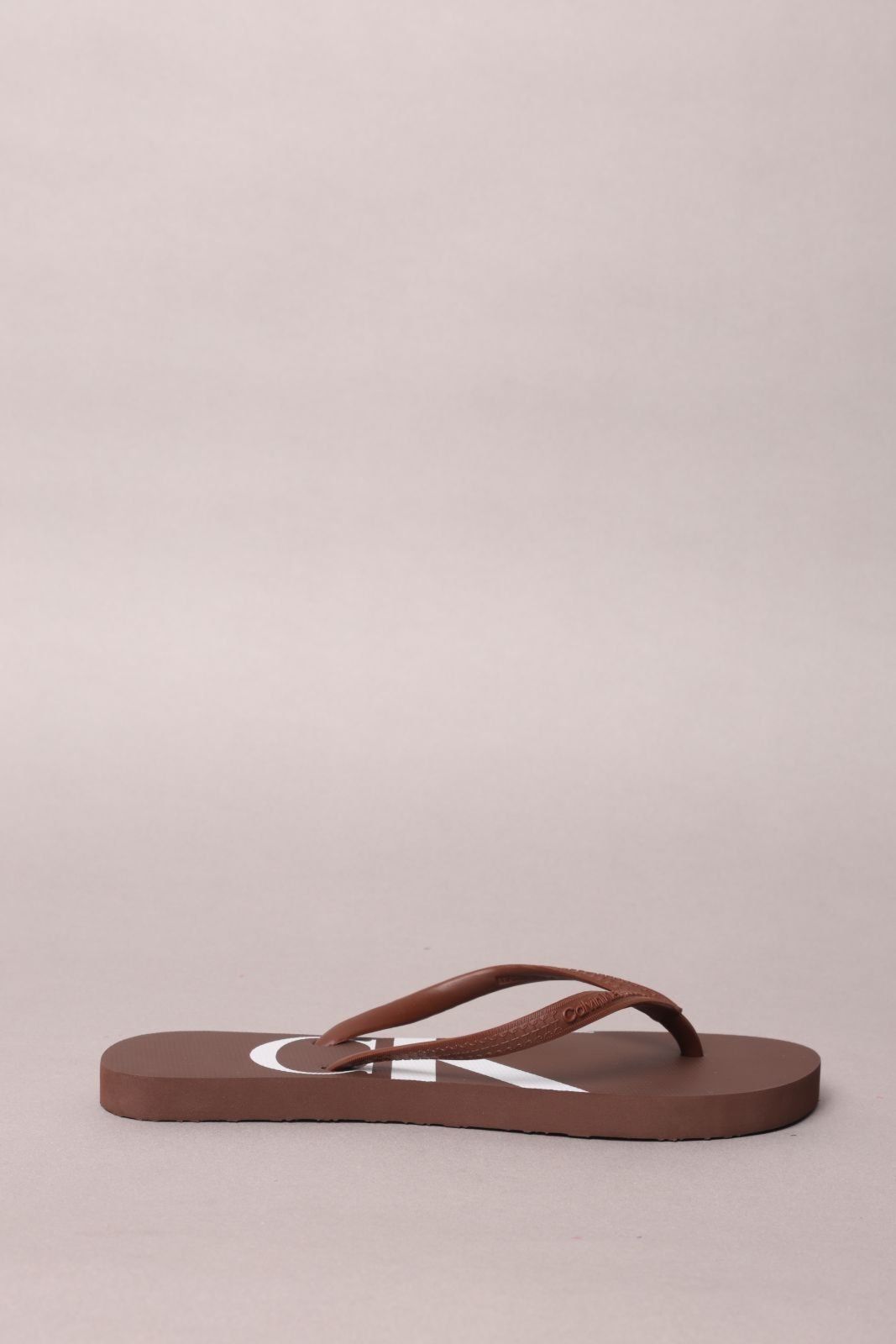 Chinelo Calvin Klein Jeans Logo Corrido Calvin Klein - Marrom Calvin Klein Jeans