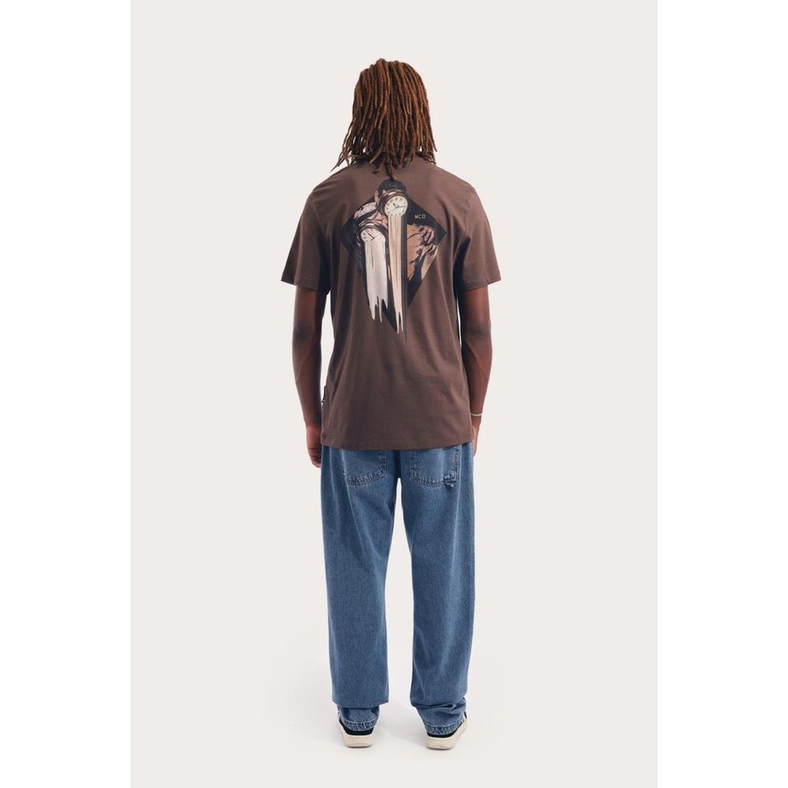 T-Shirt Regular M/C Clock Marrom Ruina
