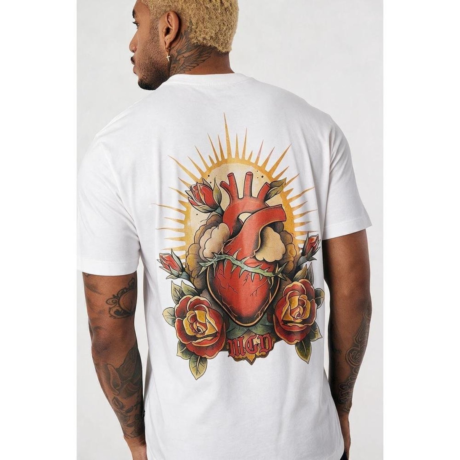 Camiseta Regular Costas Sagrado Coração Branco