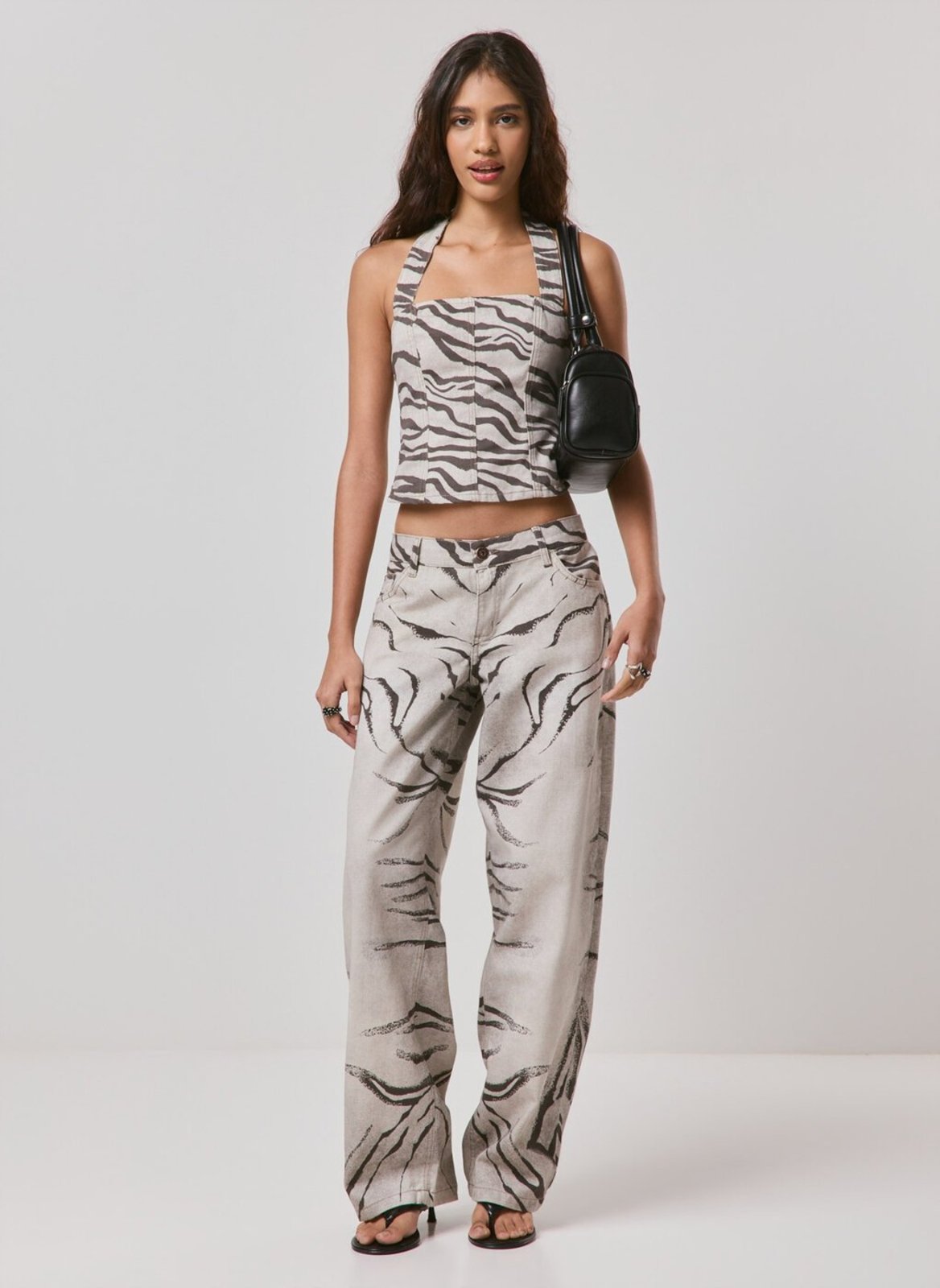Calça Baggy Animal Print Cintura Baixa