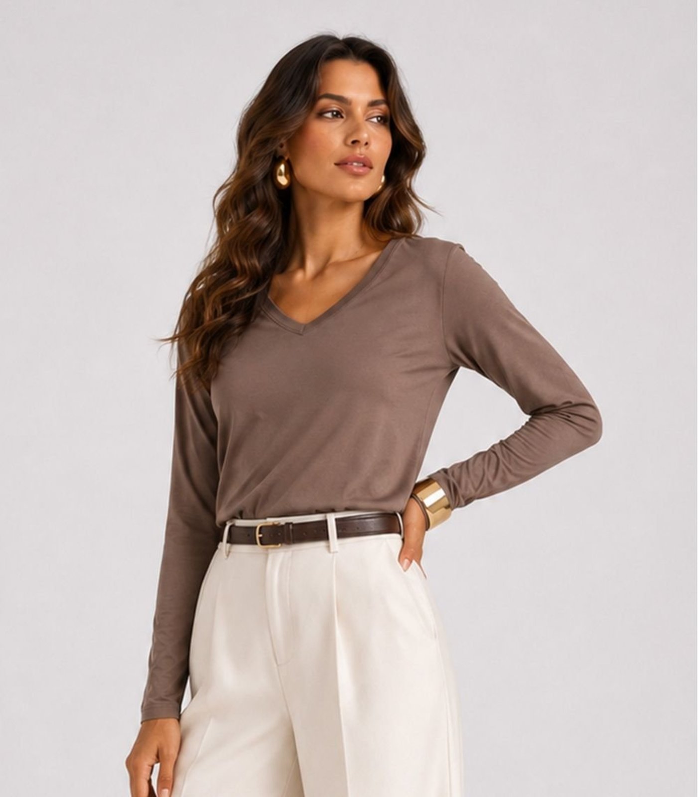 Blusa Feminina Manga Longa Decote V Infinita Cor Marrom