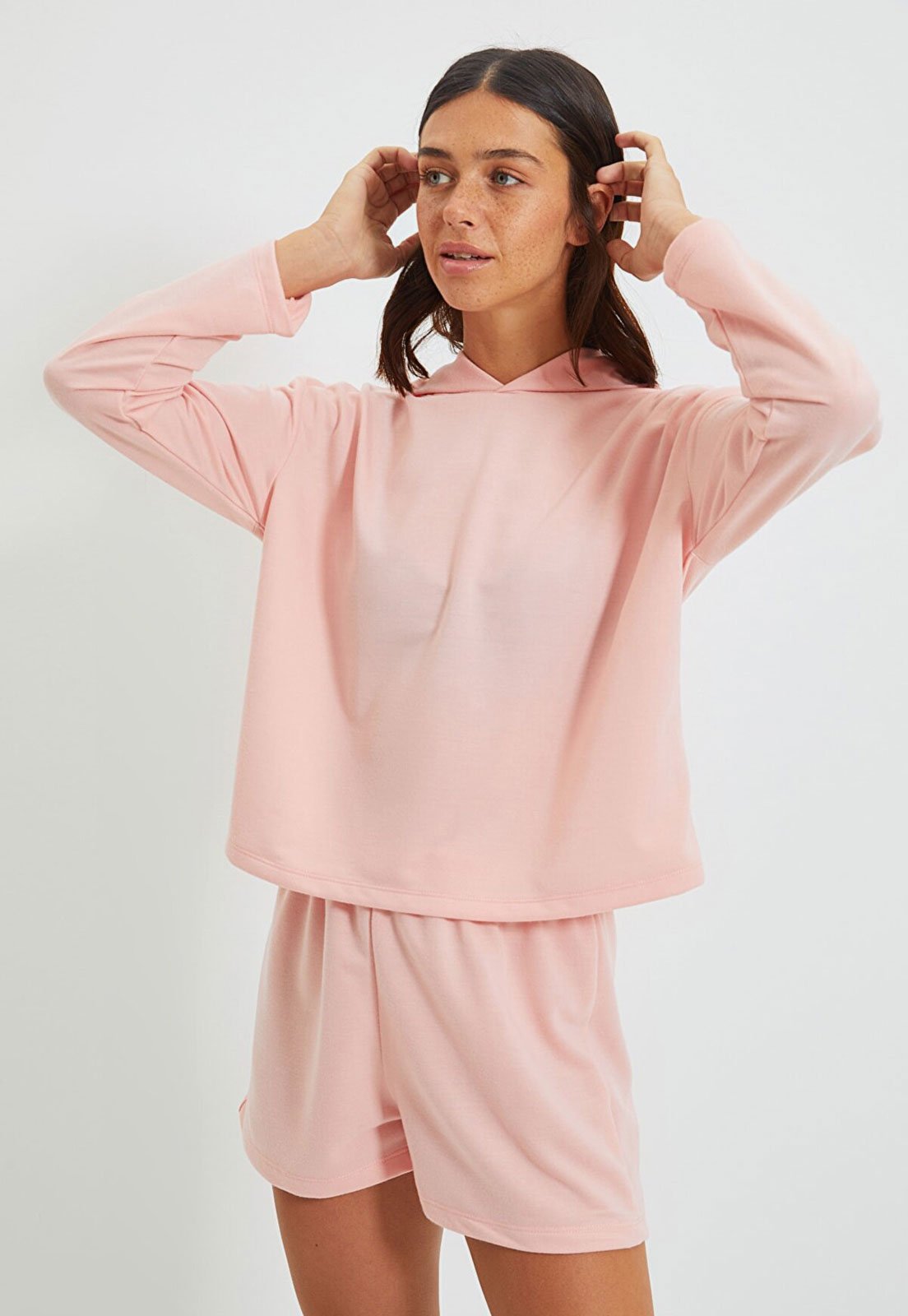 Short-Doll Trendyol Capuz Rosa