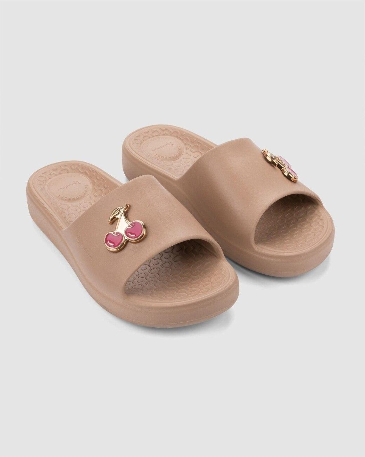 Chineli Slide Feminino Ipanema Pluma Pop Marrom