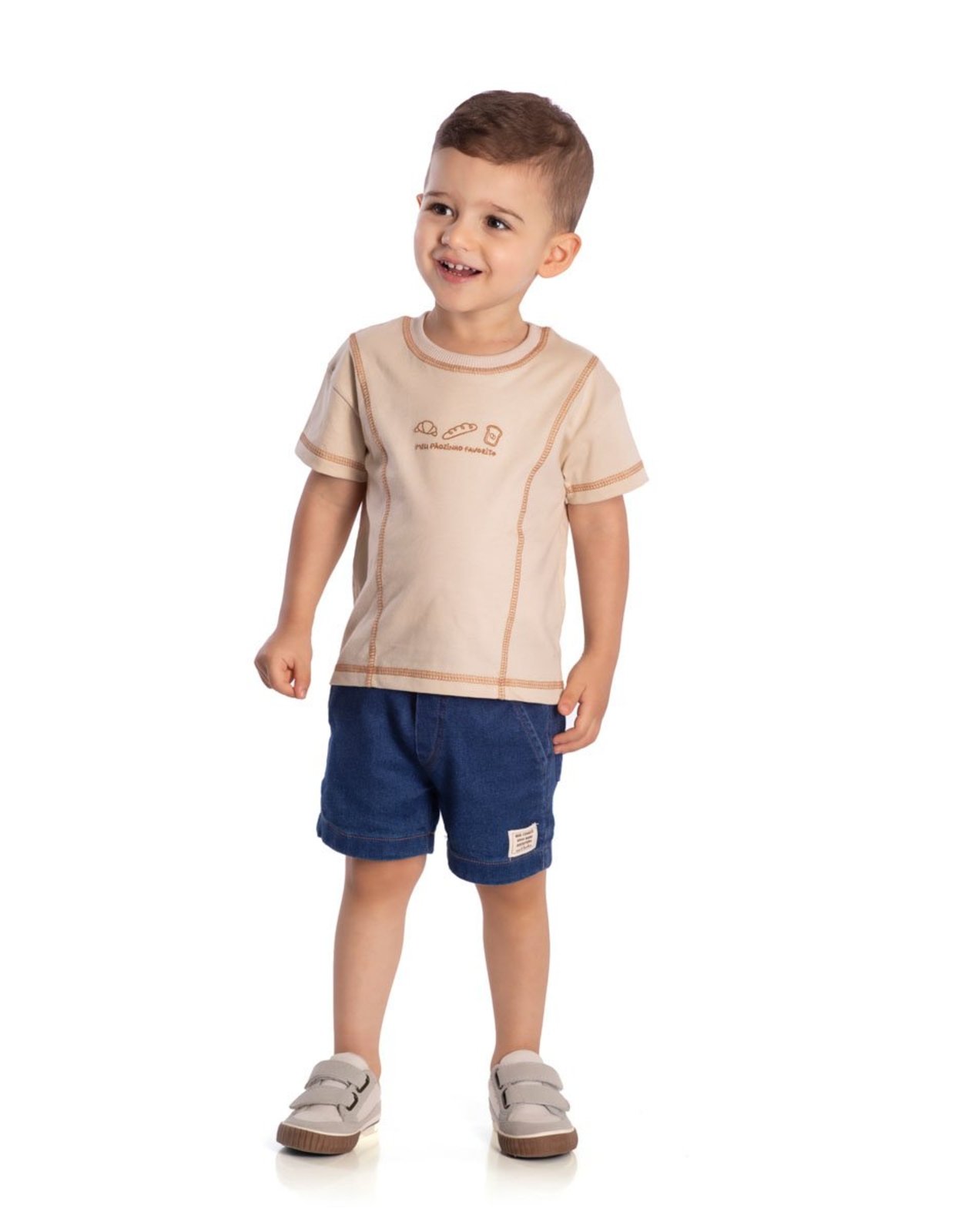 Infantil - Conjunto camiseta malha bordada bege e bermuda jeans