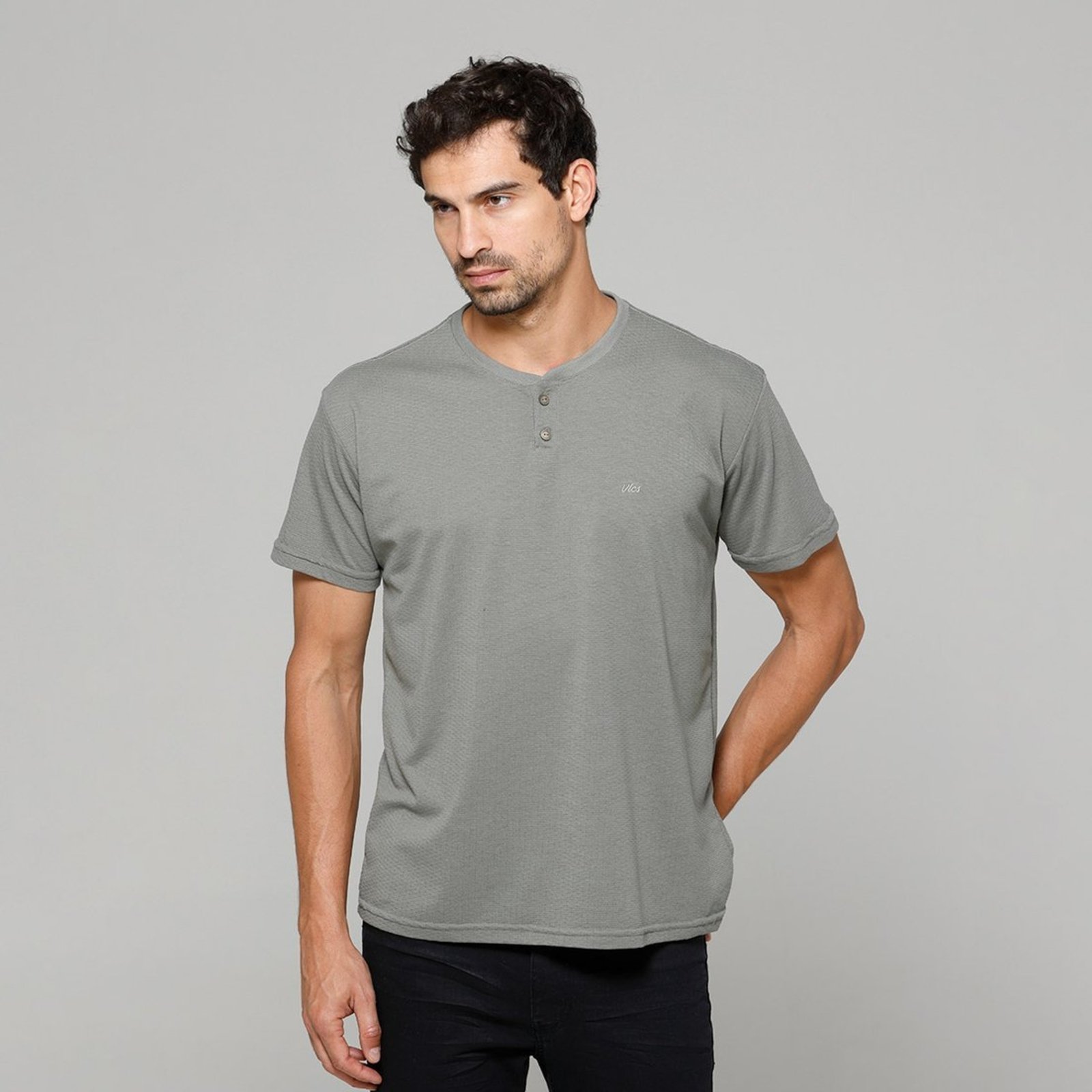 Camiseta Masculina Botões Frontais Outline Oliva VLCS
