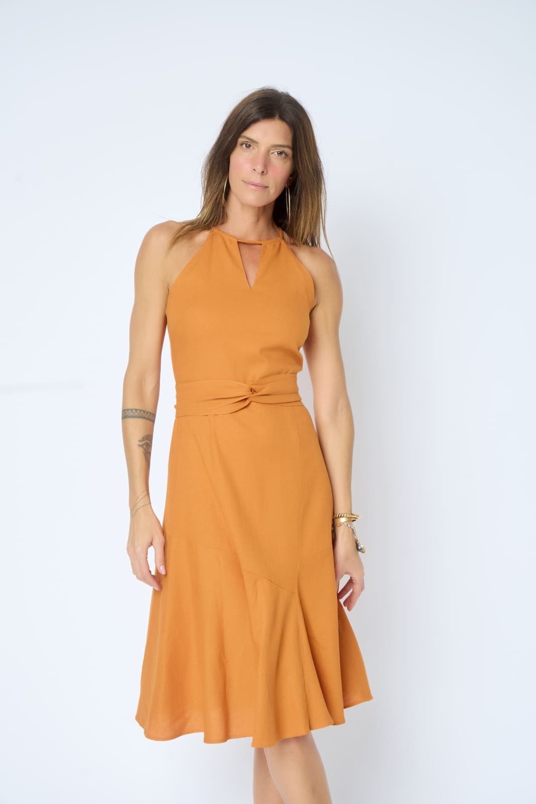 Vestido Midi Lemmut com Faixa Laranja
