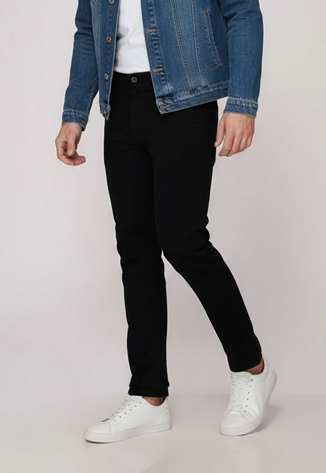 Calça Sarja Slim Fit Masculina Elastano Conforto Estilo e Versatilidade Preto