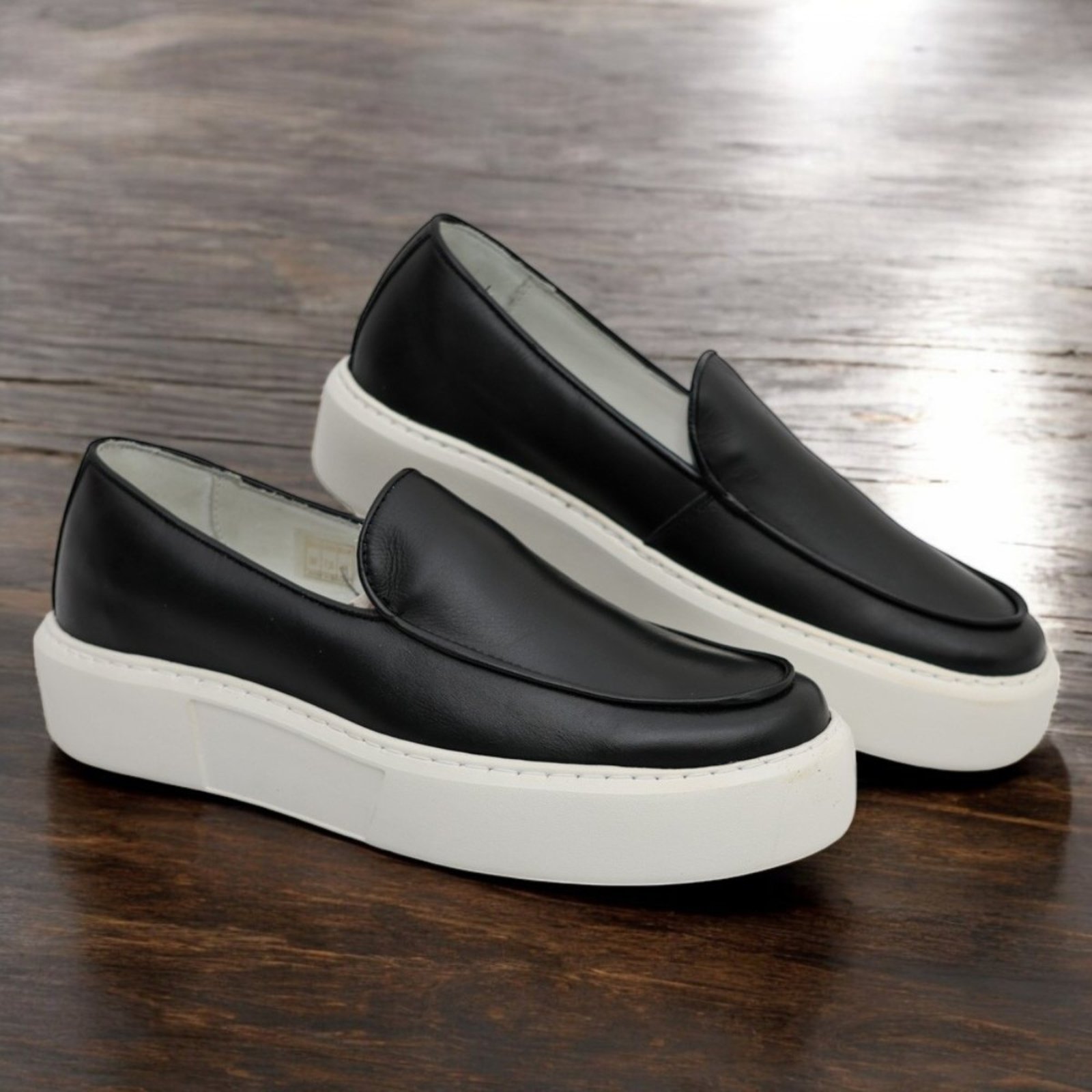 Sapato Slip on Masculino Sola Alta Couro Legítimo Mr Light Conforto Preto