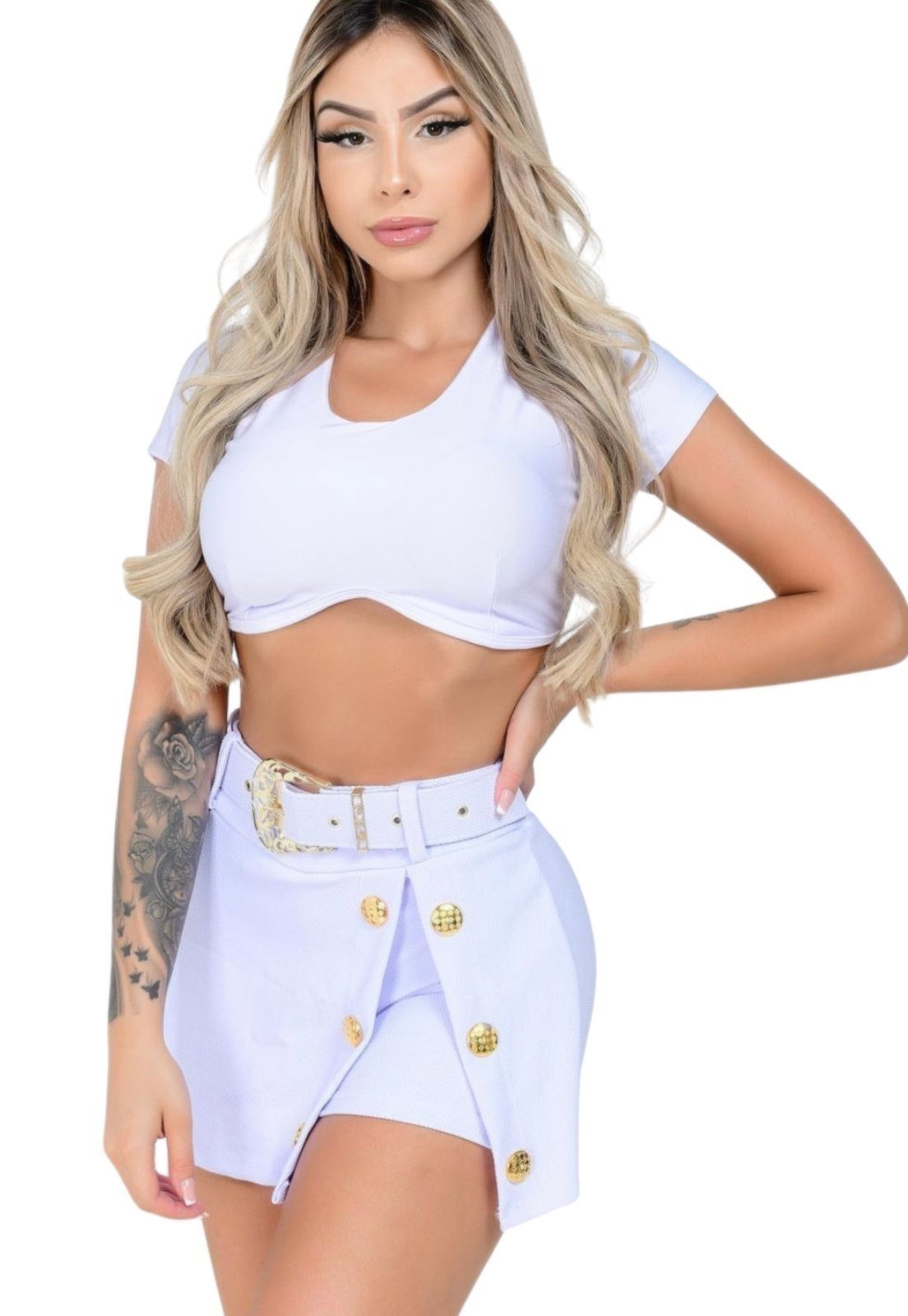 Shorts saia Friso Summer Body Feminino Malha Pop Curto Cinto Fivela e botões dourado Branco