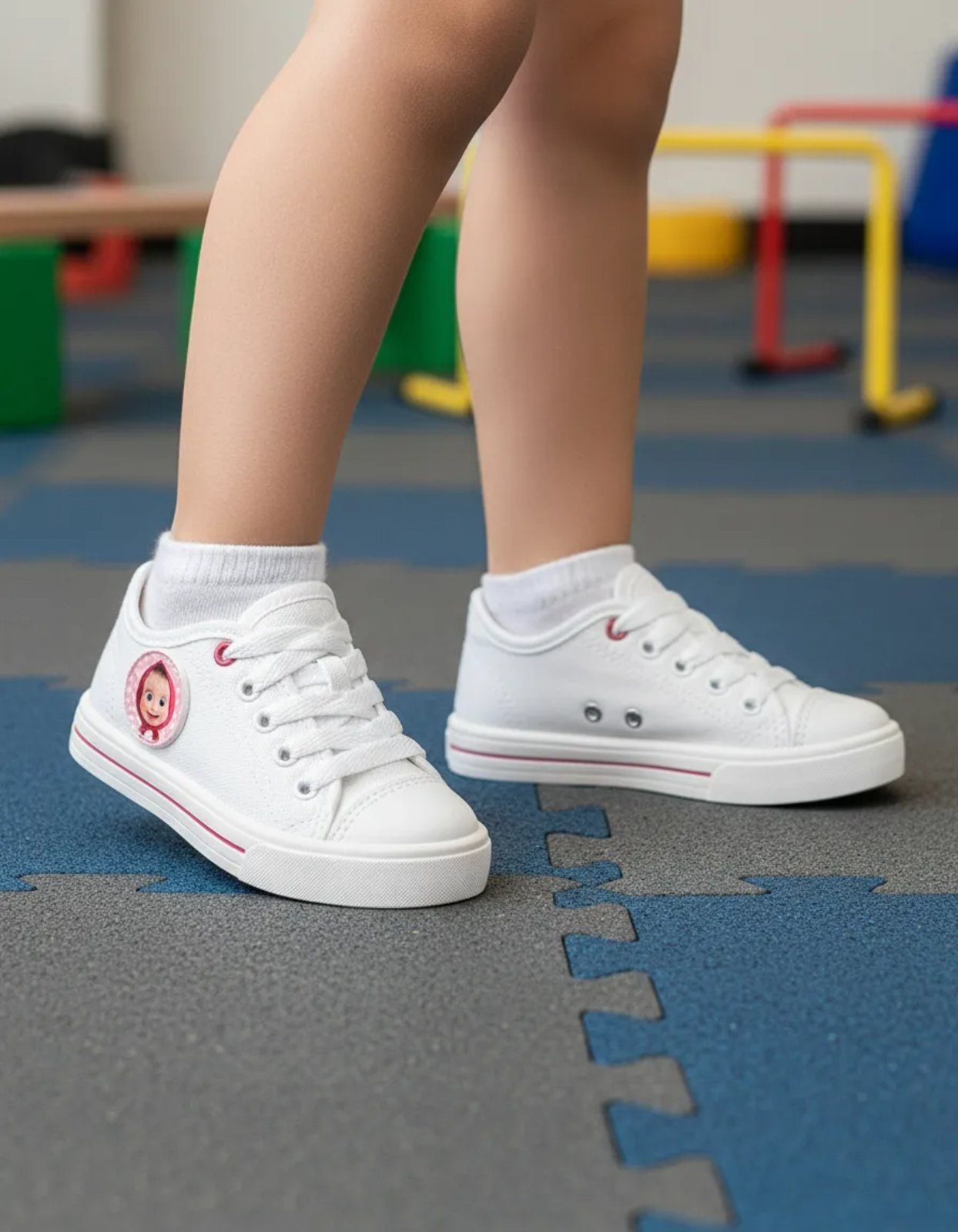Infantil – Tênis Feminino Old School Personagem Masha Footz Menina Tradicional Leve e Macio Branco