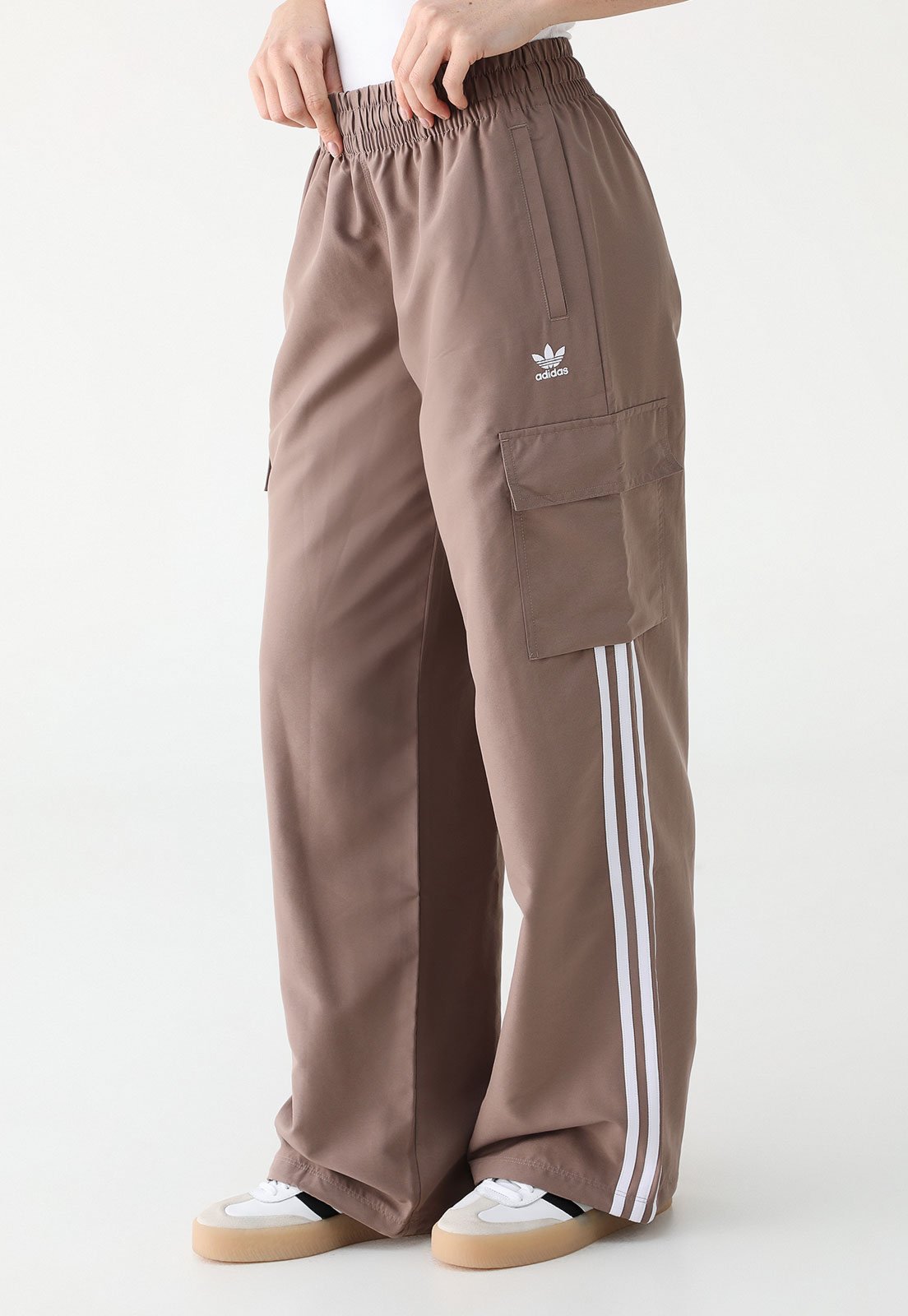 Calça adidas Originals Wide Leg Cargo Adicolor 3 Stripes Marrom
