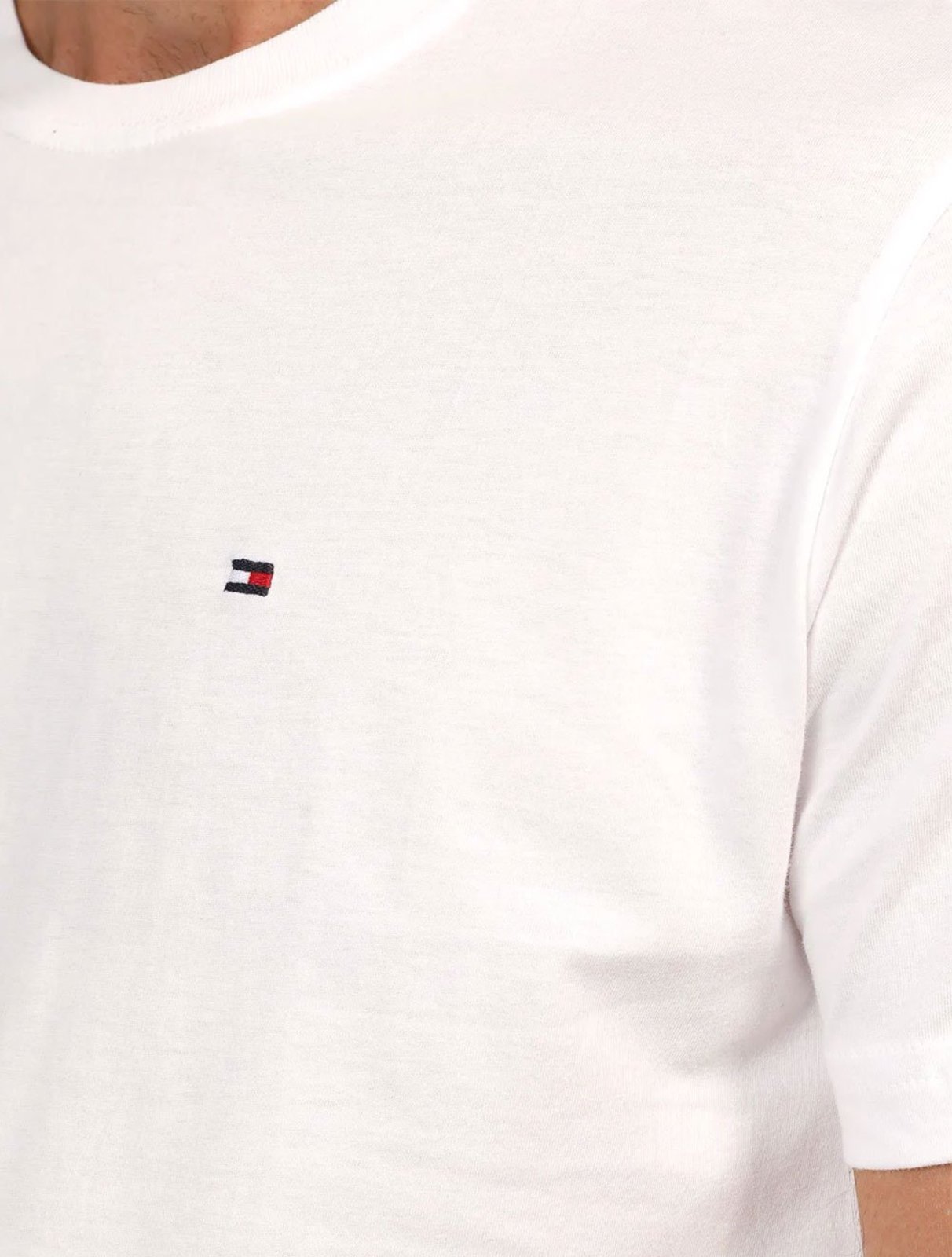 Vista 3 Camiseta Tommy Hilfiger Essential Cotton Branca branco Tommy Hilfiger branco