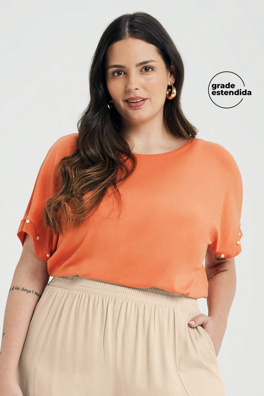 Blusa Feminina Manga Curta Com Pérolas Marialícia Laranja