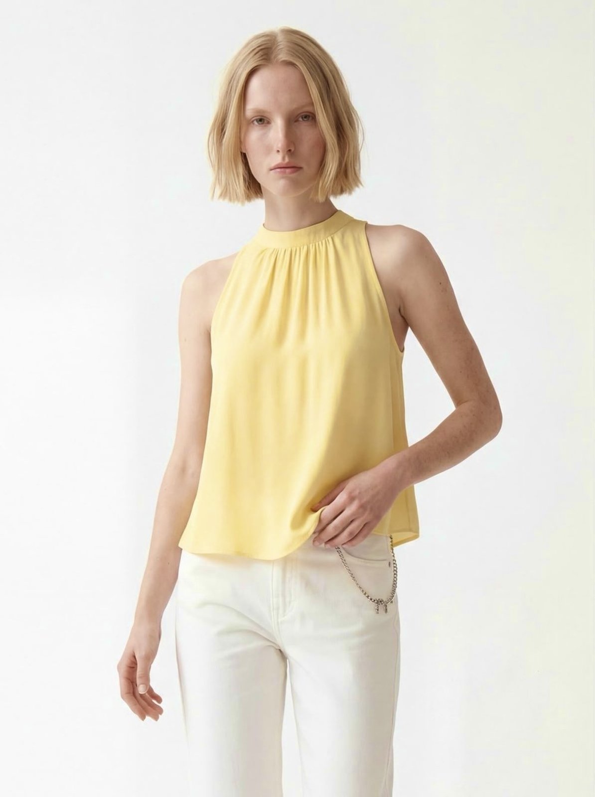 Blusa Solta Comfort Gola Alta Colcci CLC Amarelo Cornish