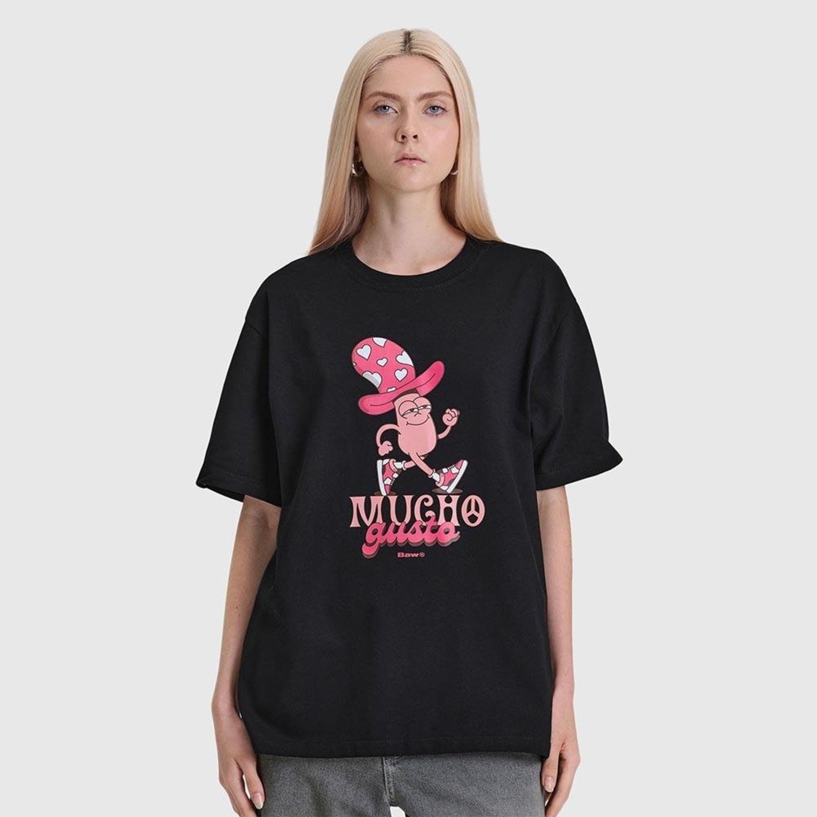Camiseta Regular Mucho Gusto Preto
