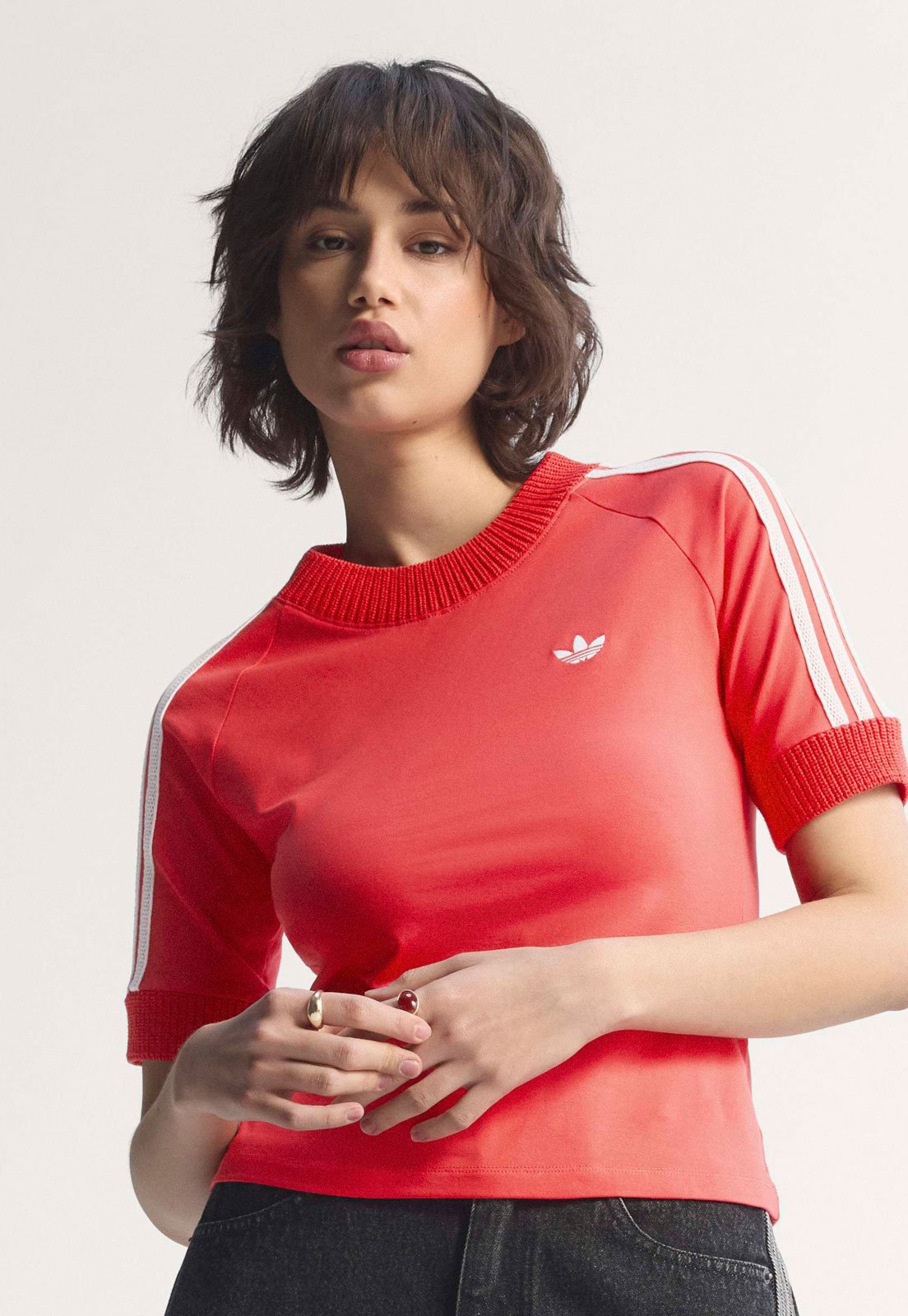 Camiseta Feminina adidas Originals Listras Vermelha