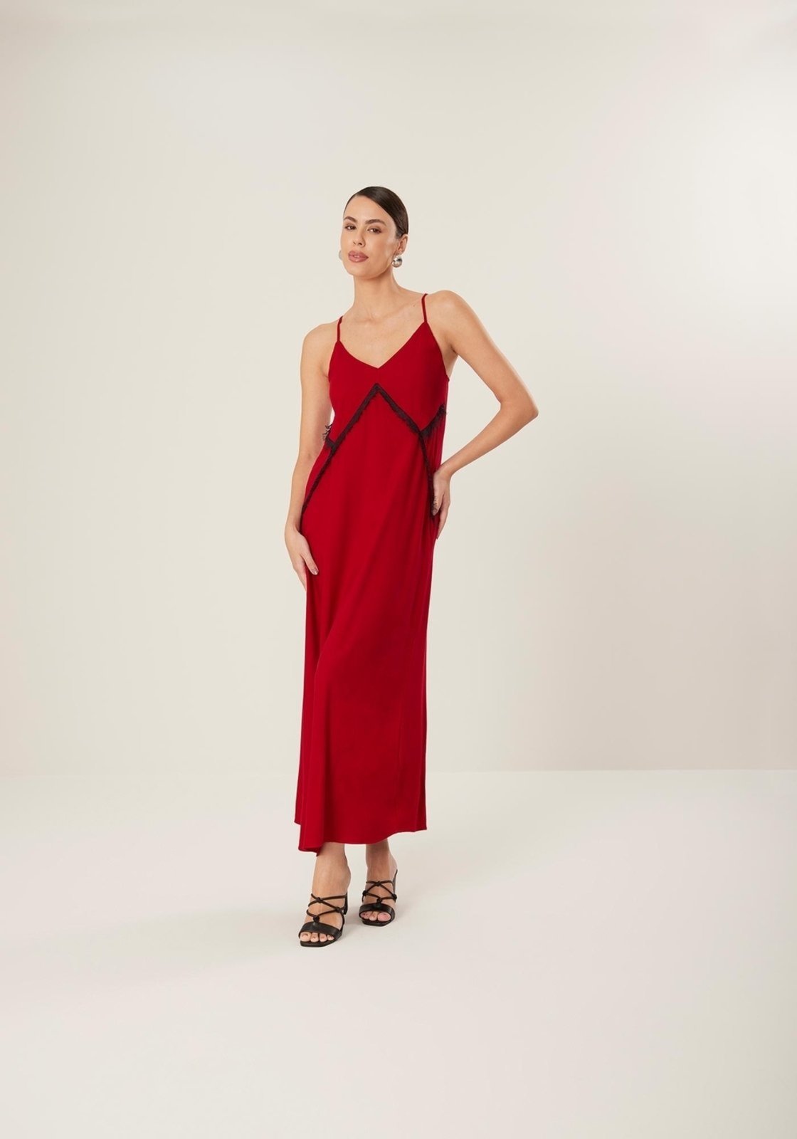 Vista 2 Vestido Midi Chá De Alças Em Viscose Com Detalhes Frontais Lez a Lez vermelho