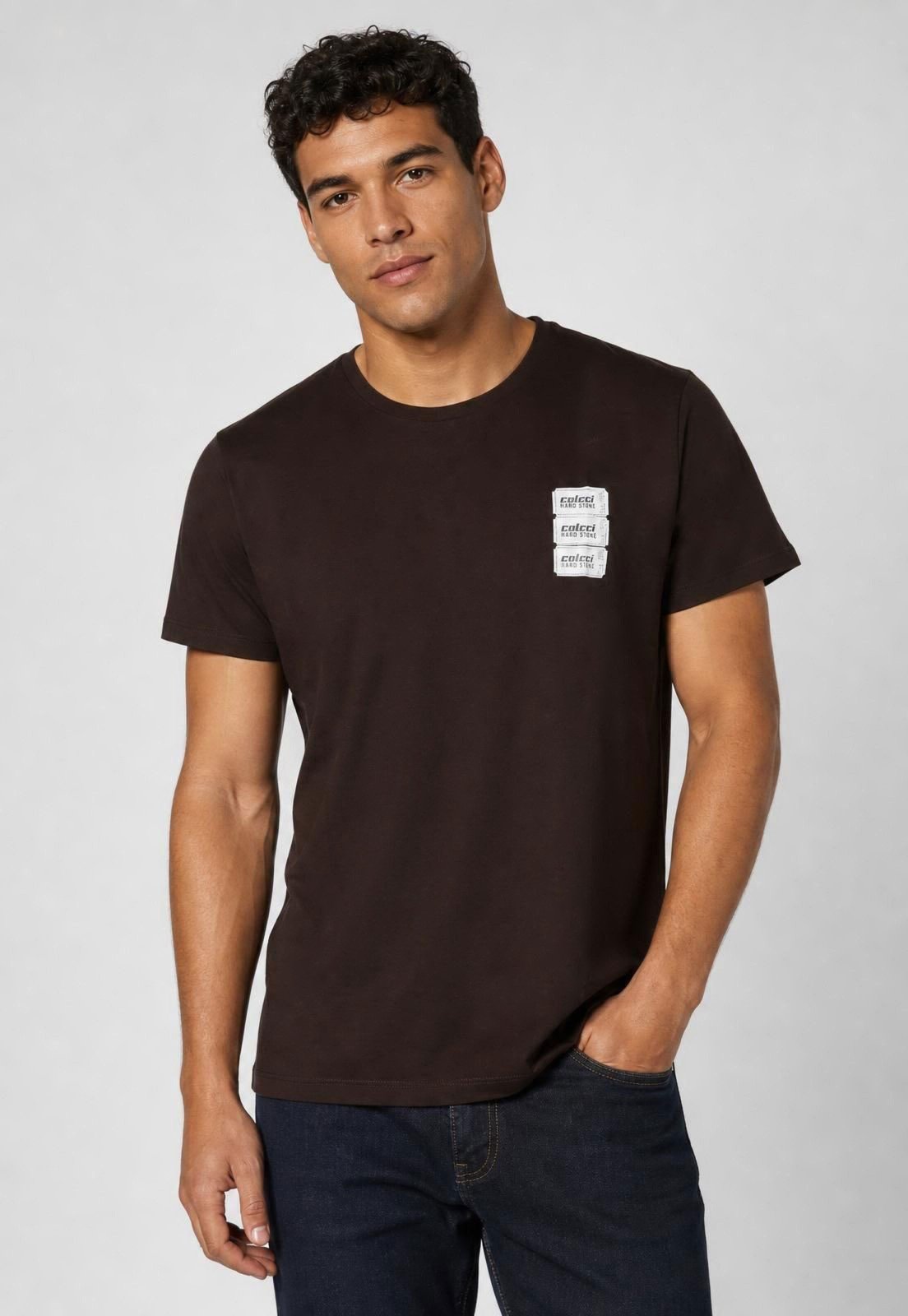 Camiseta Masculina Colcci Tickets Marrom