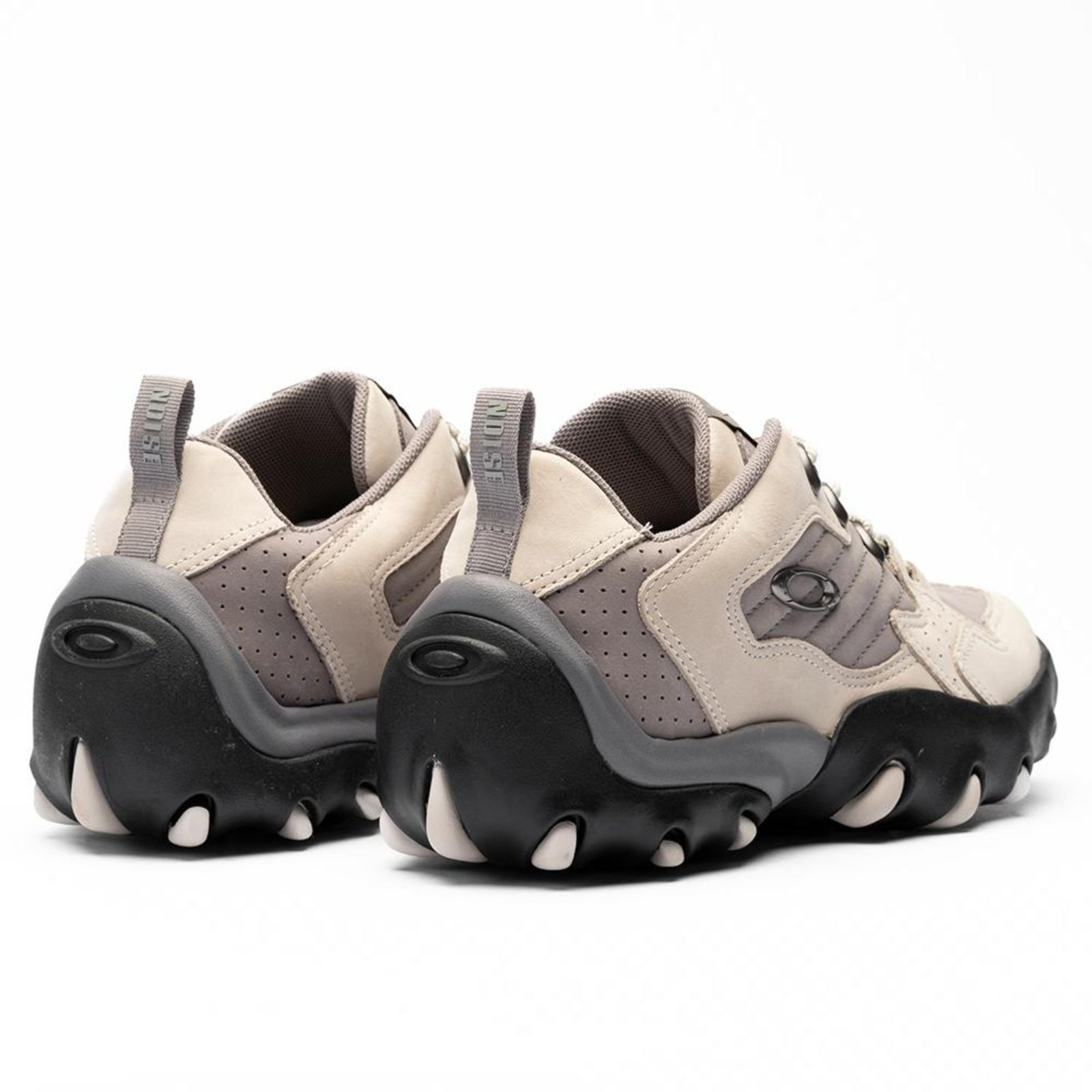Vista 3 Tênis Oakley Teeth Noise WT25 Masculino Cool Gray cinza Oakley cinza