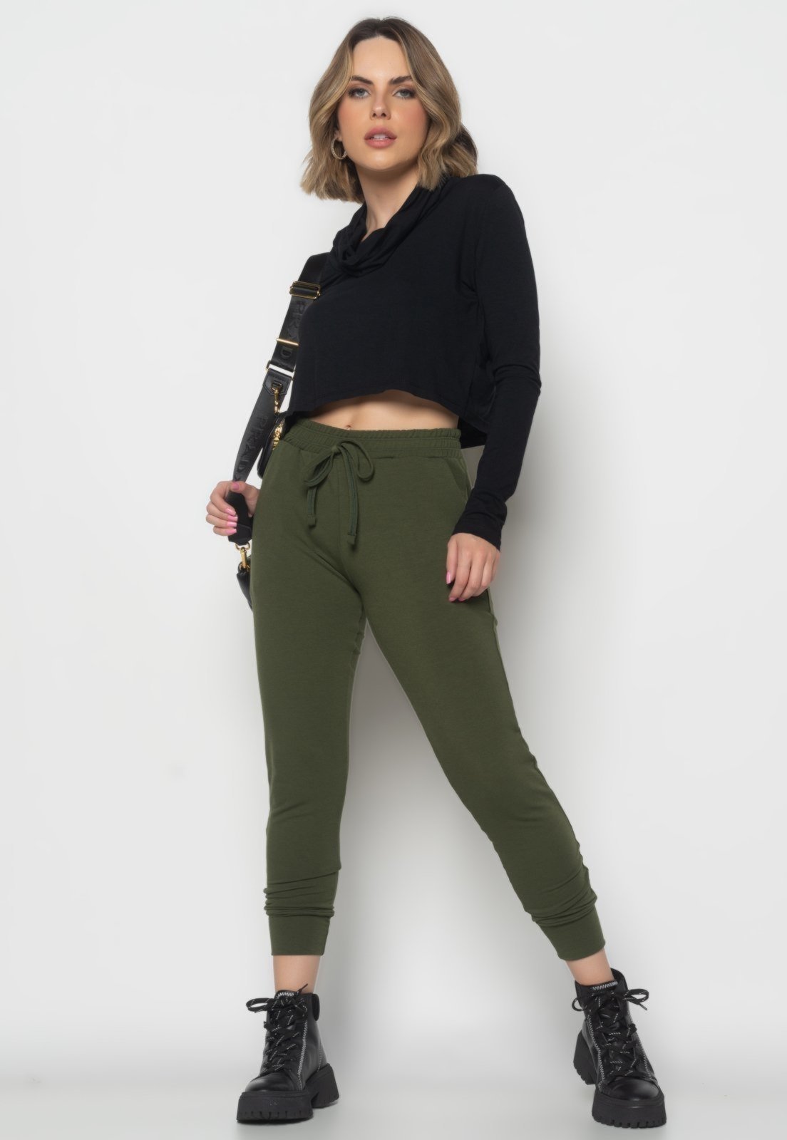 Cropped Golão Manga Longa Malha Salvatore Fashion Preto