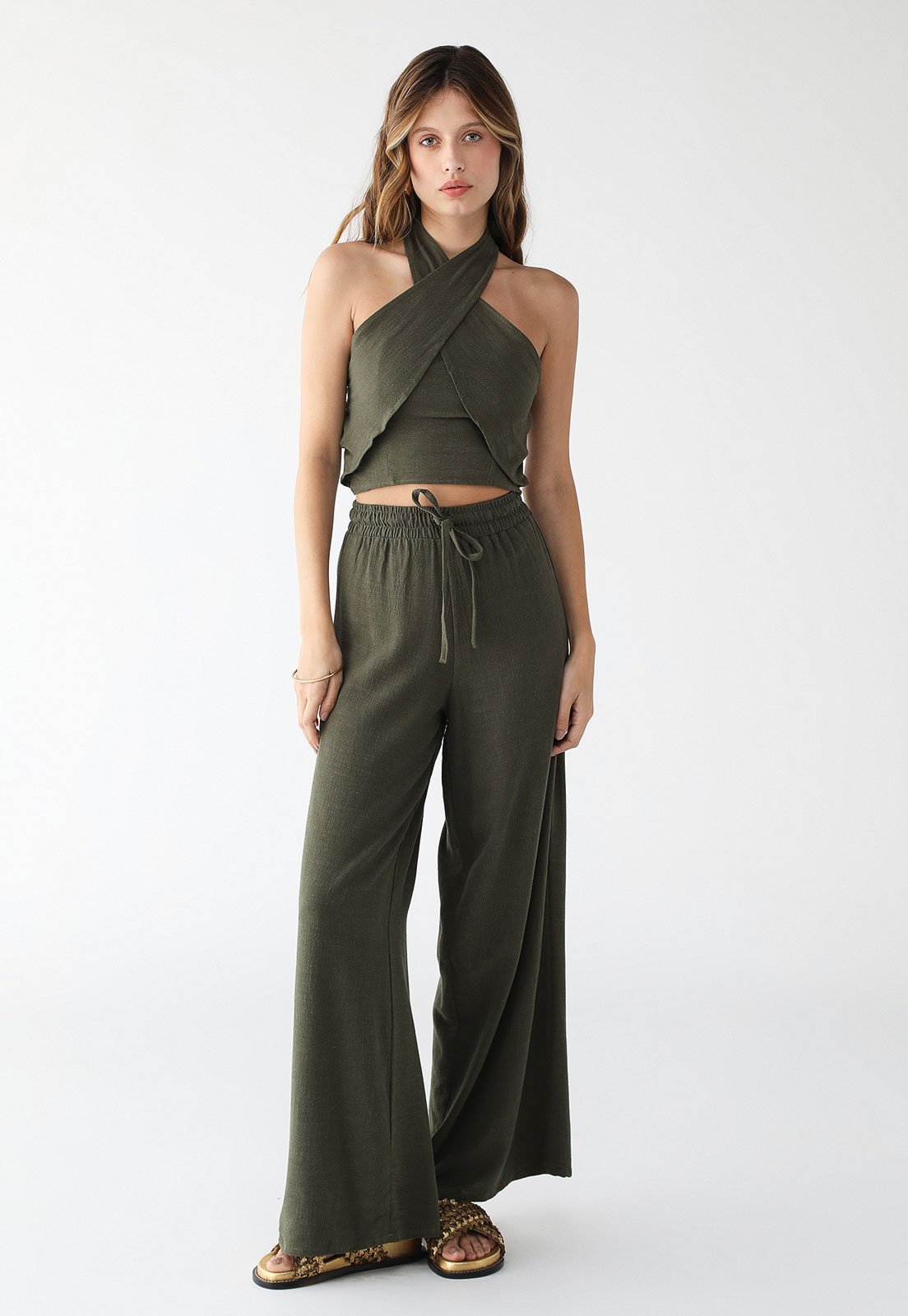 Conjunto Cropped Multiformas e Pantalona Levosch De Linho Verde Militar
