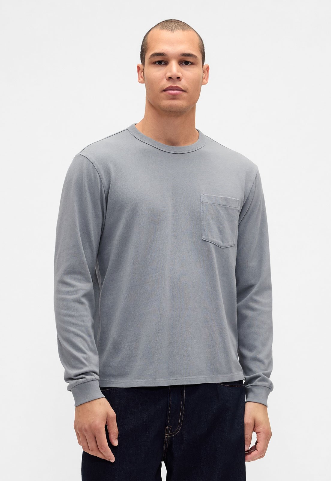 Camiseta Manga Longa Masculina GAP Bolso Cinza