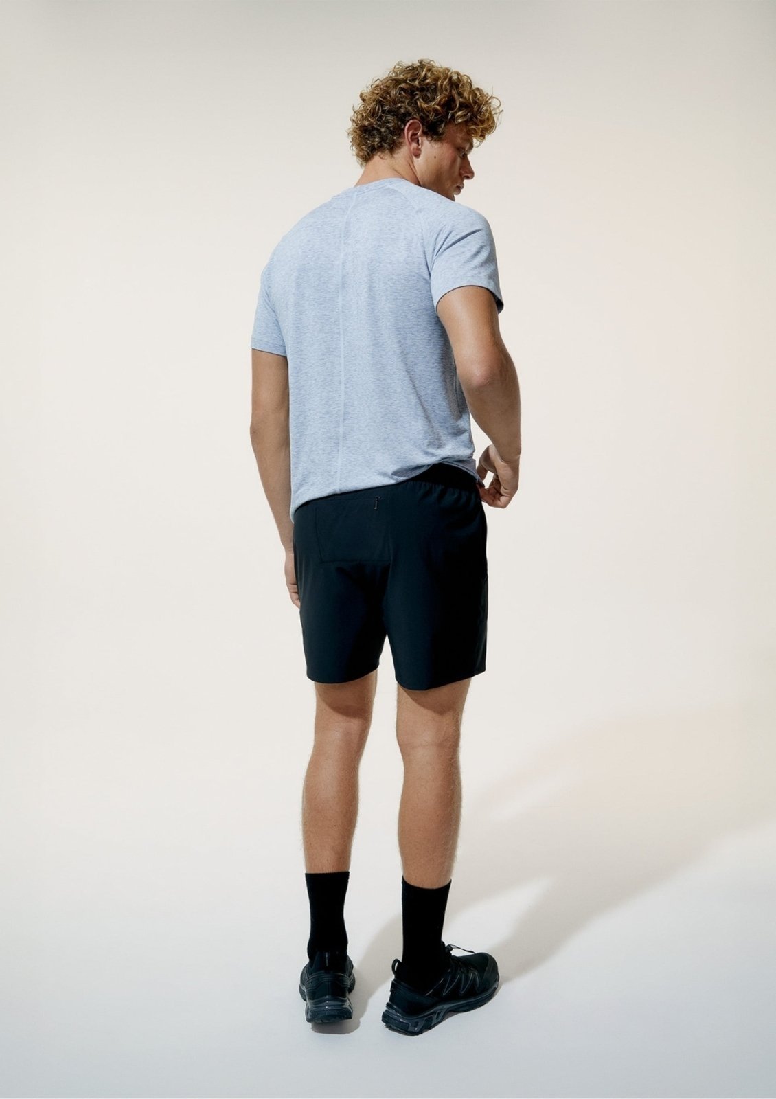 Vista 3 Shorts Esportivo Masculino Runner Com Bolso Traseiro Hering HERING SPORTS preto HERING SPORTS preto