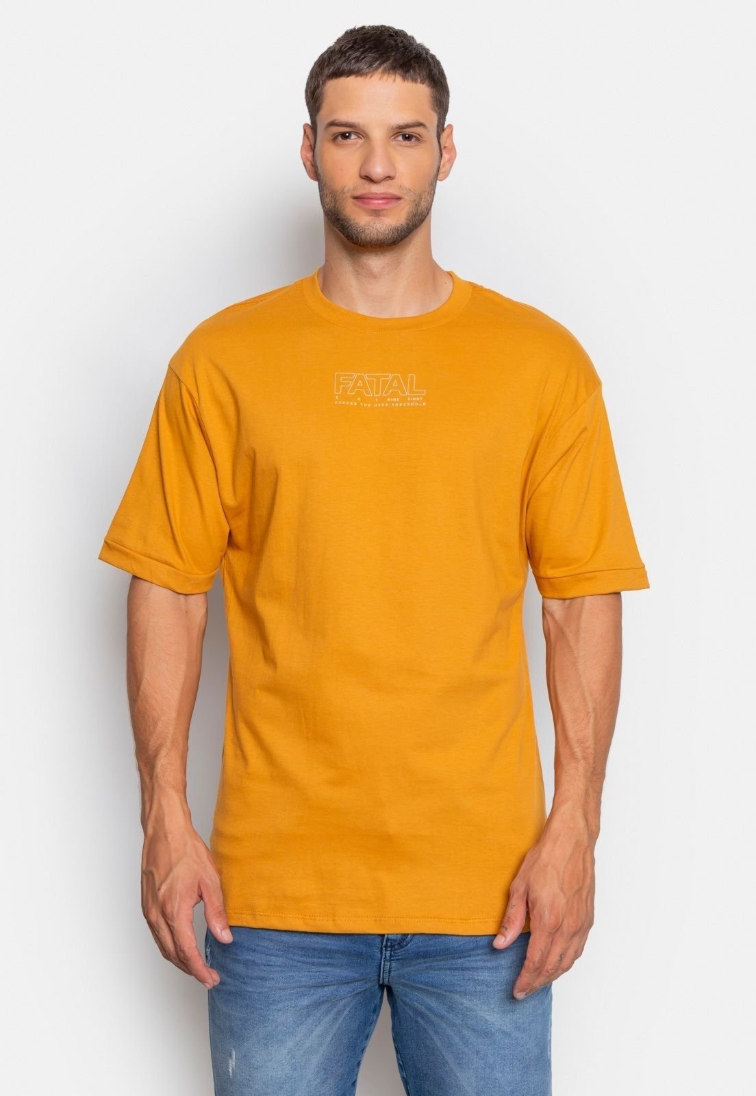 Camiseta Fatal Boxy Especial Mostarda