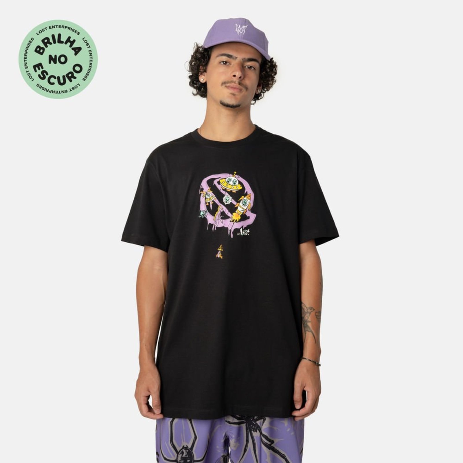 Camiseta Lost Saturn Alien