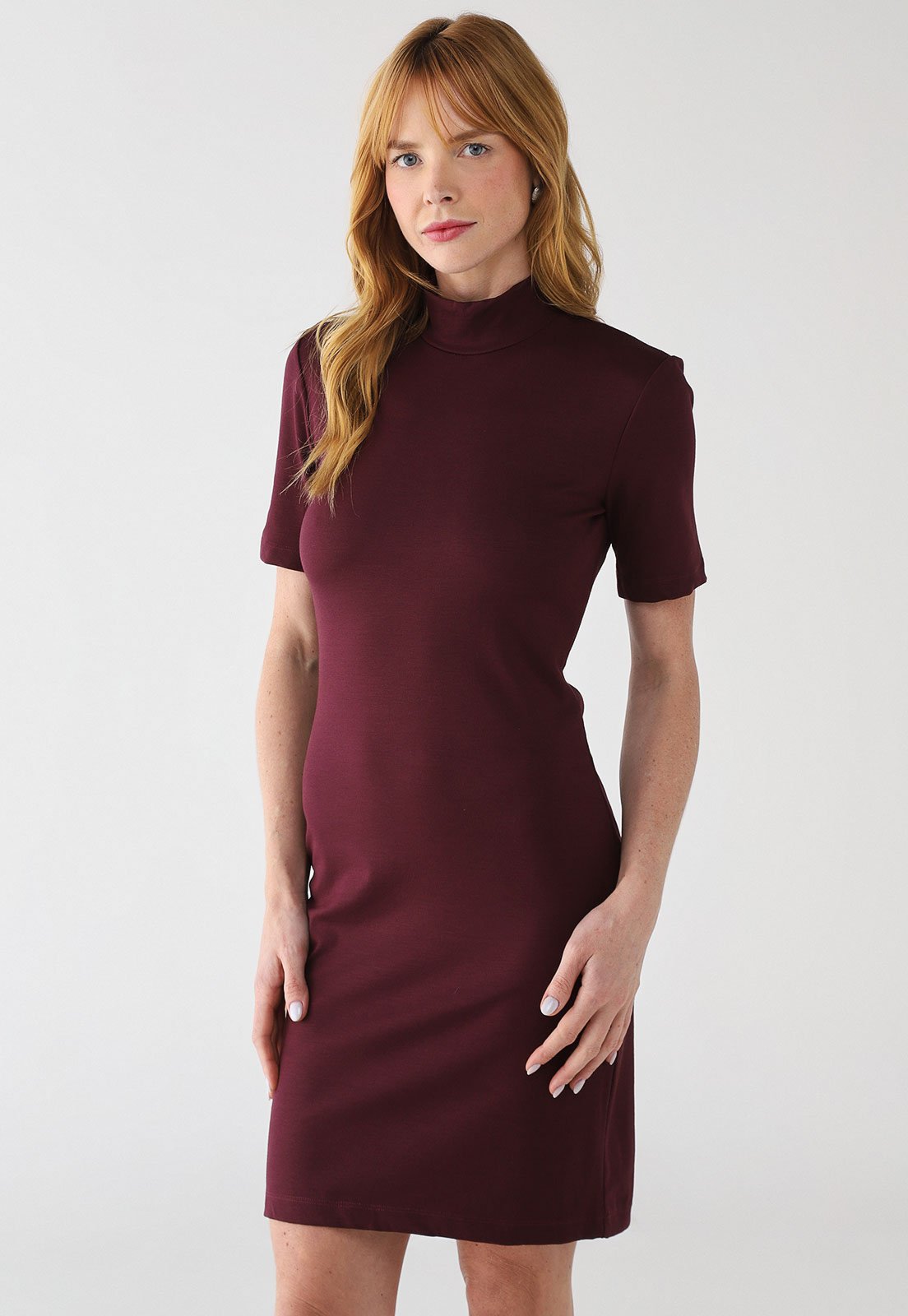 Vestido Forum Curto Gola Alta Vinho