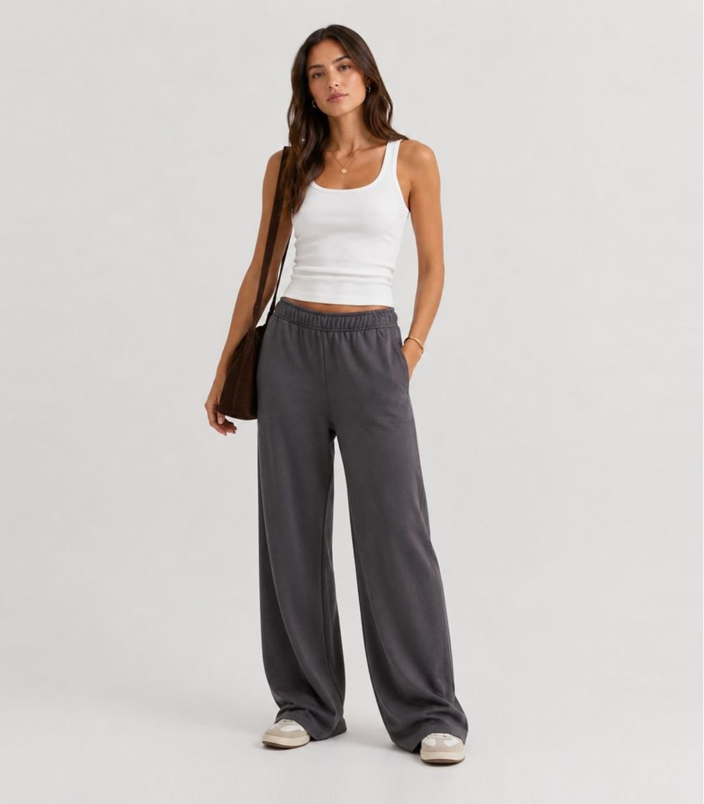 Calça Feminina Em Moletom Peluciado Infinita Cor Cinza