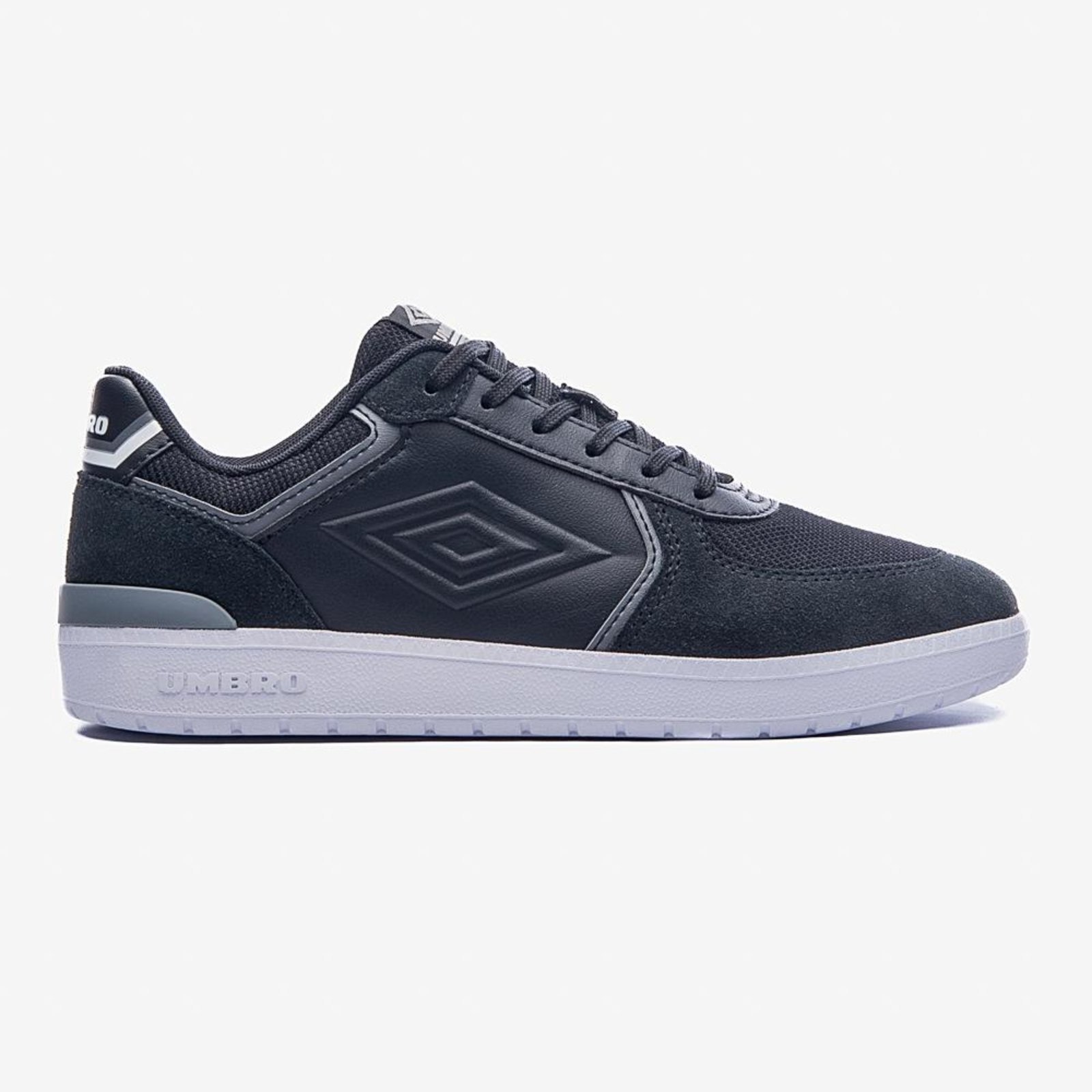 Tênis Umbro Essential Incolor