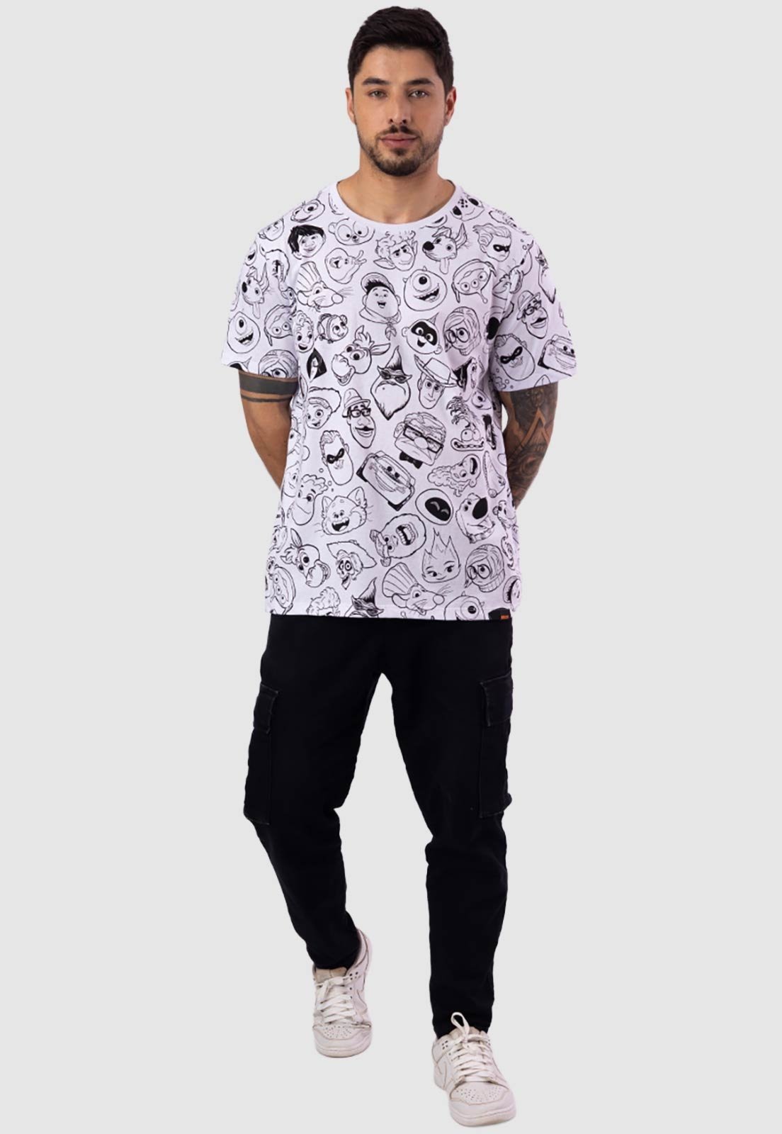 Camiseta Piticas Full Print Disney Pixar Personagens Branco