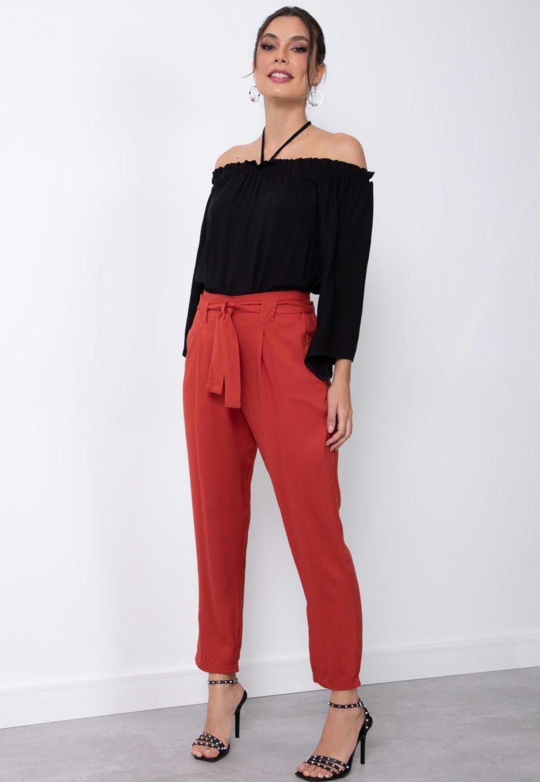 Blusa Em Viscose Plana Ombro A Ombro Preto Quintess