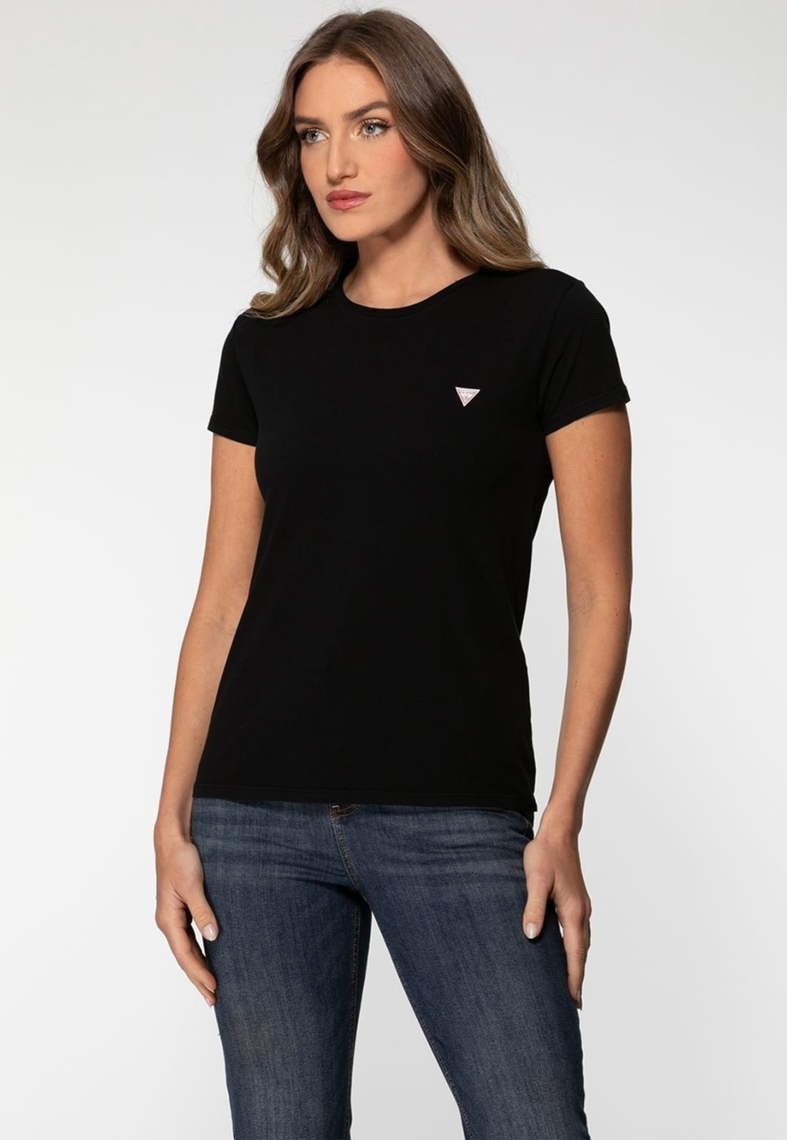 Camiseta Etiqueta Guess Triangulo Preto