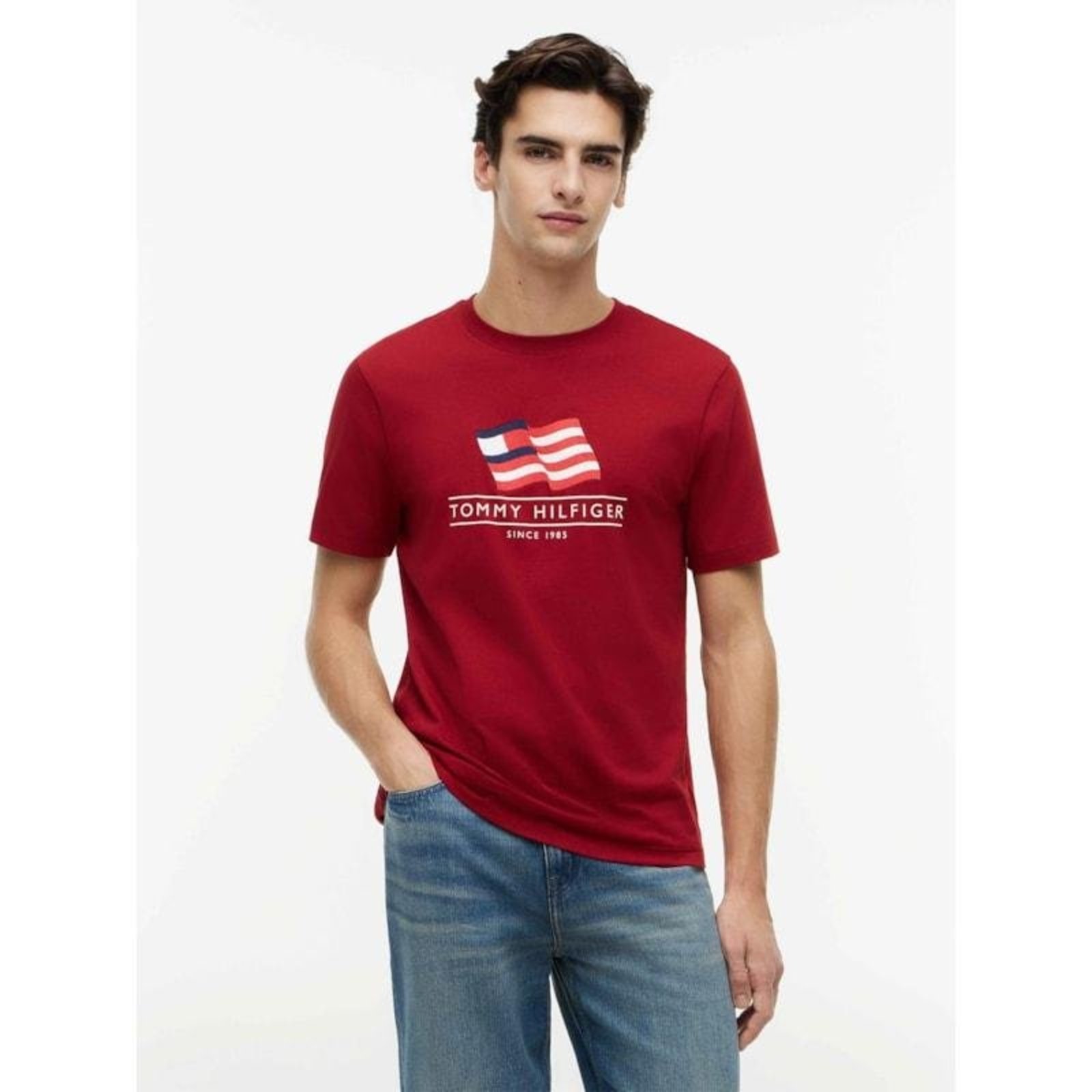 Camiseta Jersey com Estampa de Bandeira Ondulada Vermelho