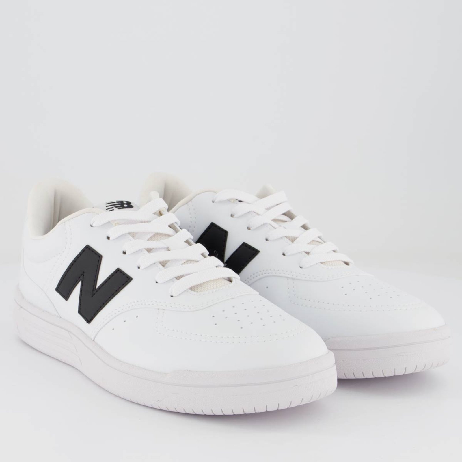 Vista 3 Tênis New Balance BB80 Logo e Preto branco New Balance branco